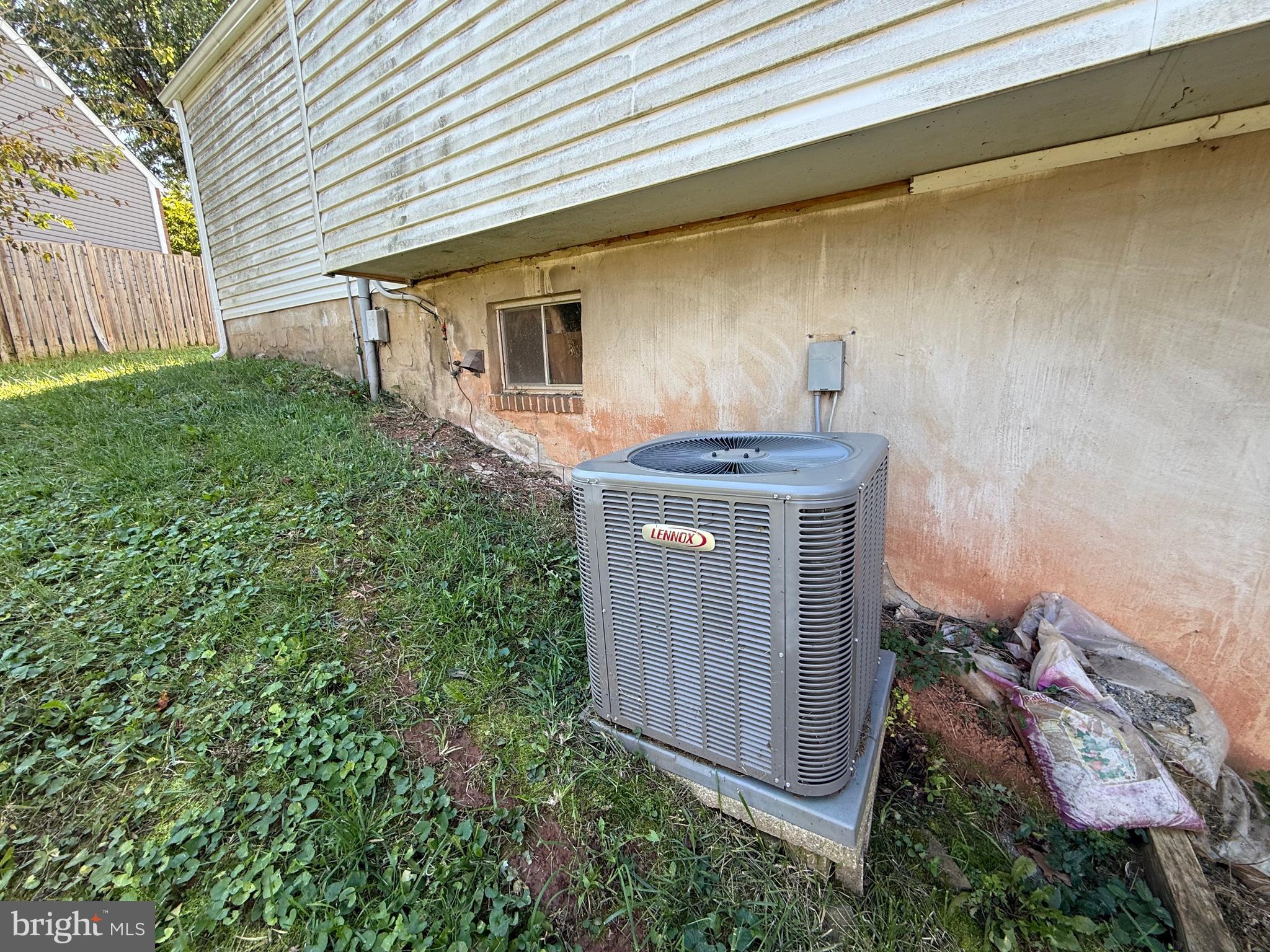 DALE CITY - Residential