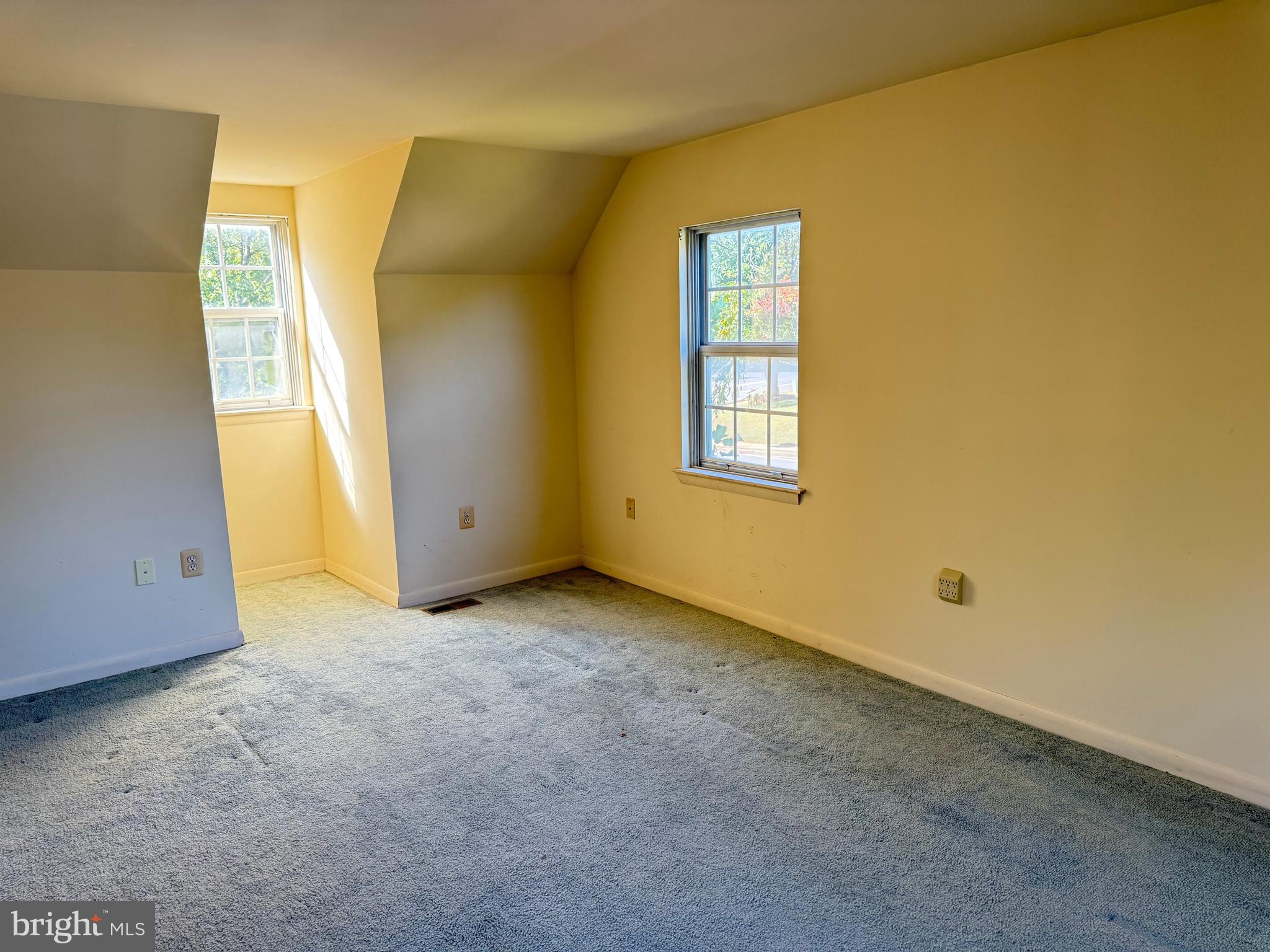 DALE CITY - Residential