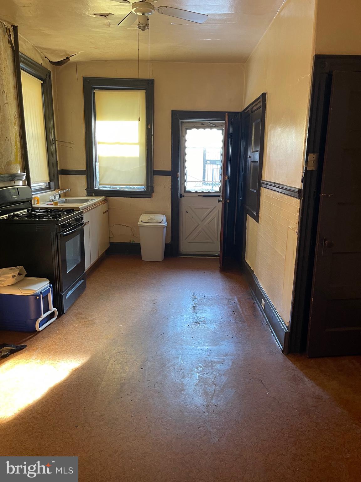 COBBS CREEK - Residential