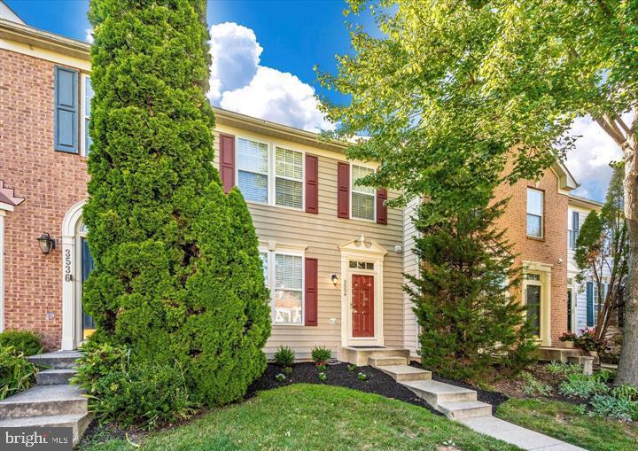 VILLAGES OF URBANA - Residential Lease