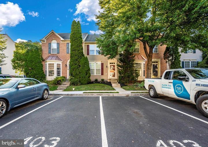 VILLAGES OF URBANA - Residential Lease