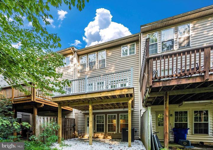 VILLAGES OF URBANA - Residential Lease