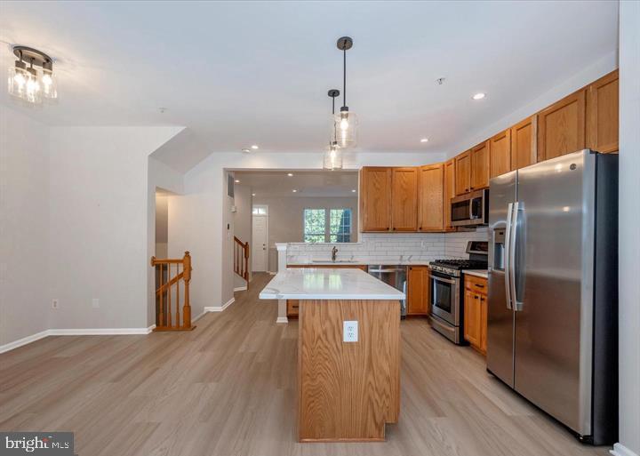 VILLAGES OF URBANA - Residential Lease