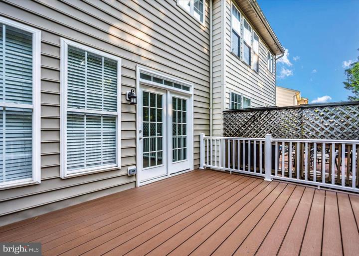 VILLAGES OF URBANA - Residential Lease