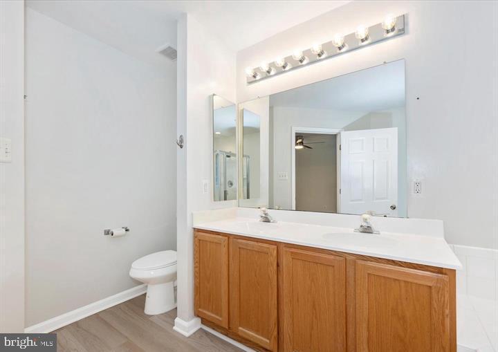 VILLAGES OF URBANA - Residential Lease