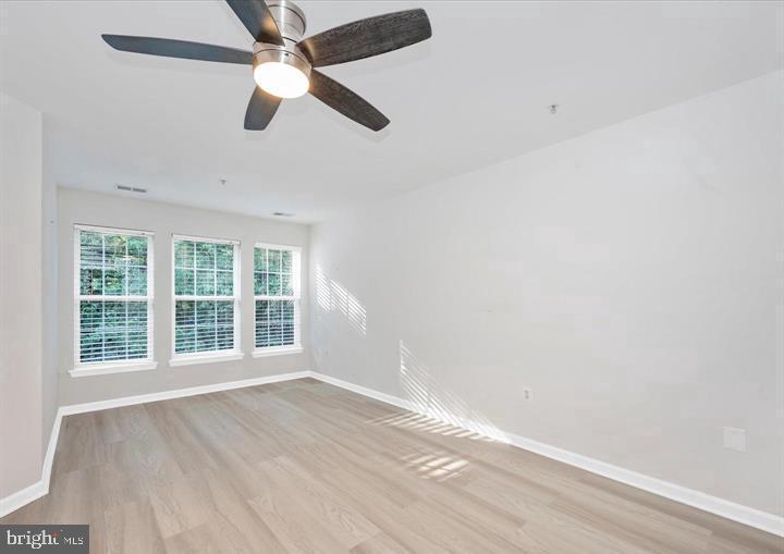 VILLAGES OF URBANA - Residential Lease