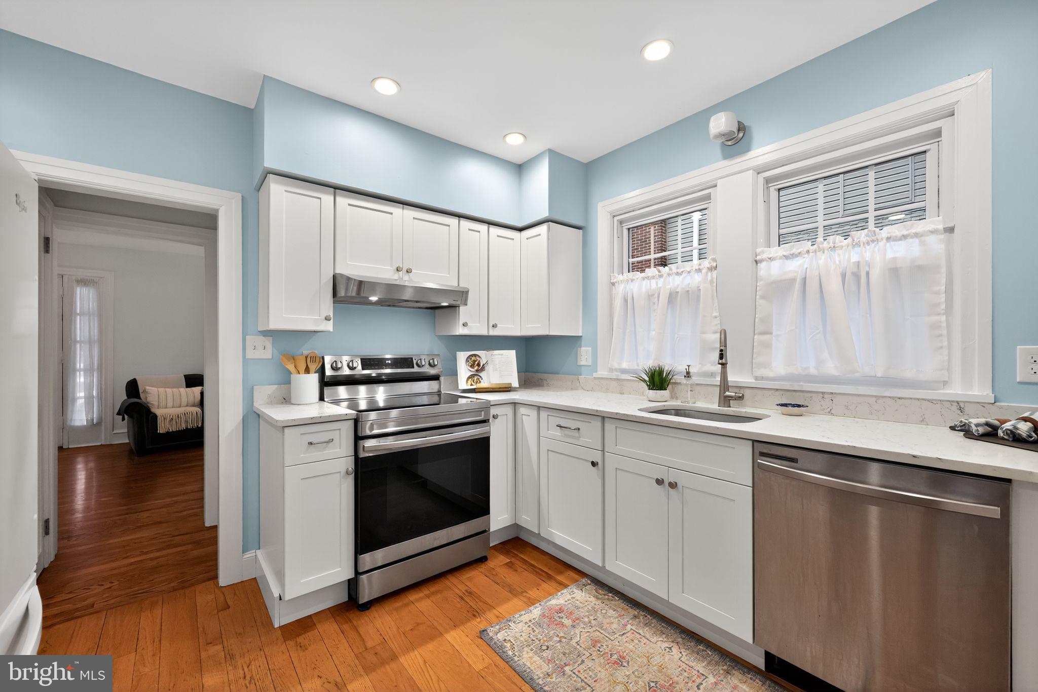 OAKMONT - Residential