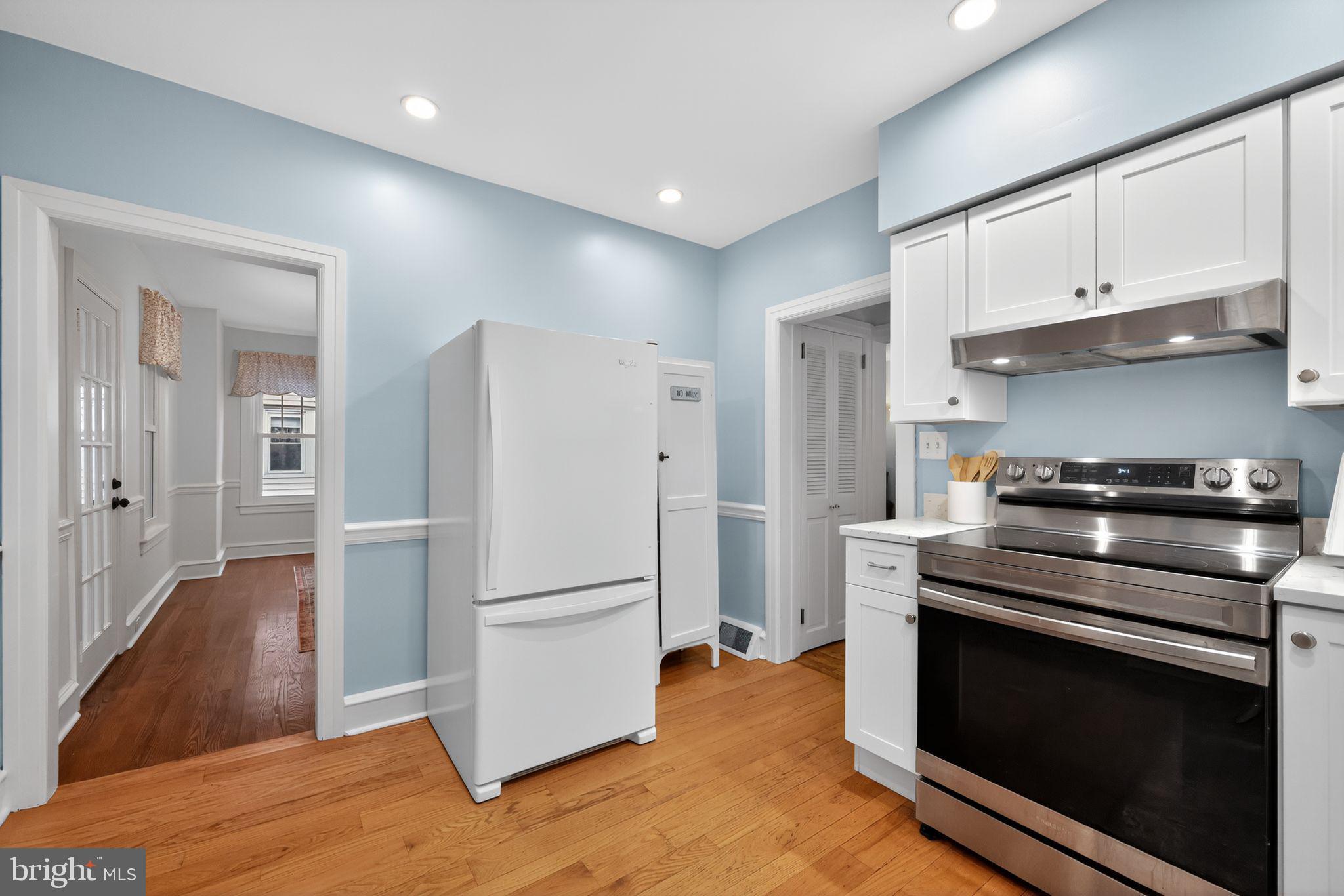 OAKMONT - Residential