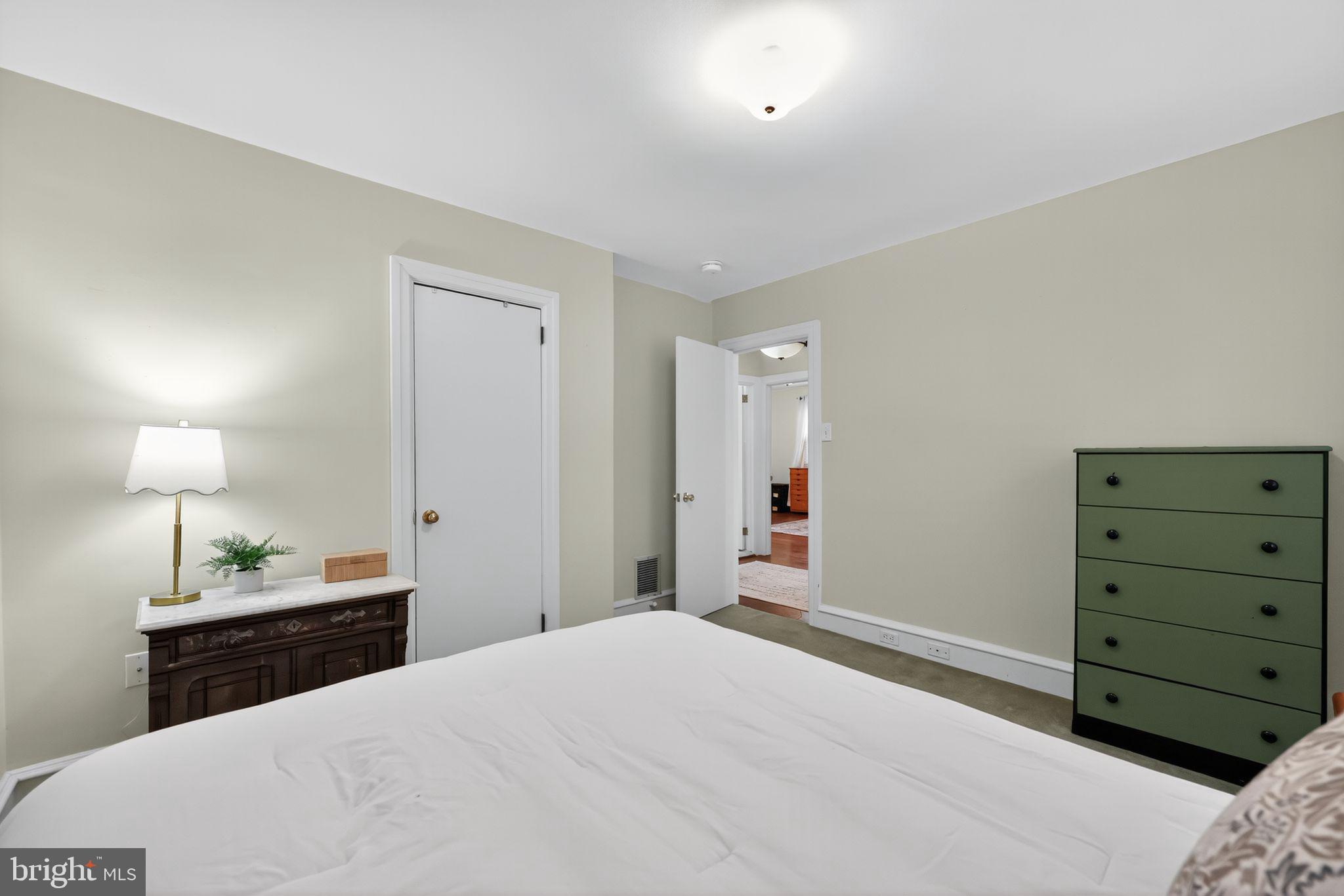 OAKMONT - Residential