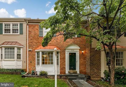 Photo of 5002 Mcfarland Drive, FAIRFAX, VA 22032 (MLS # VAFX2311426)