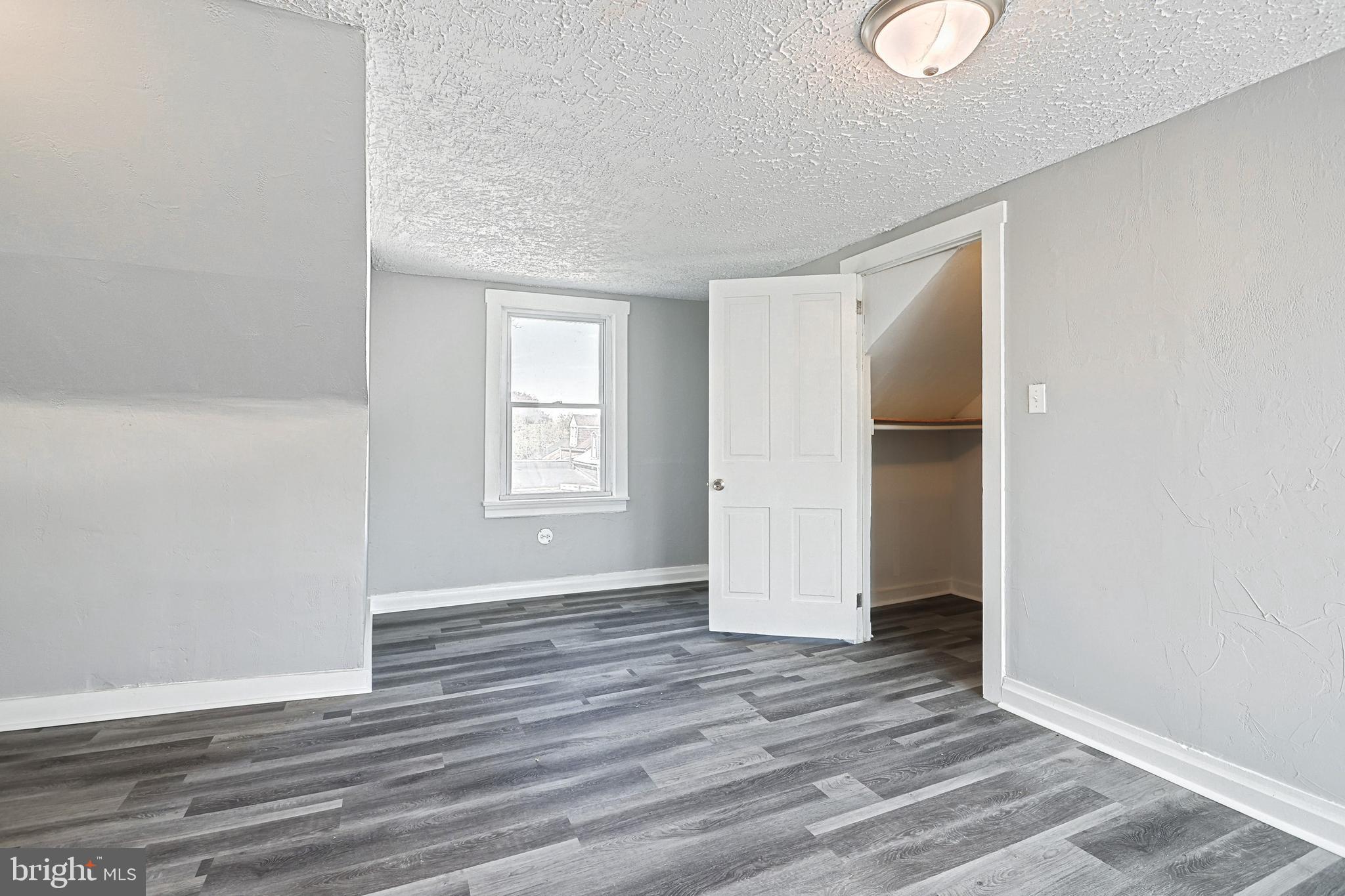 YORK CITY - Residential