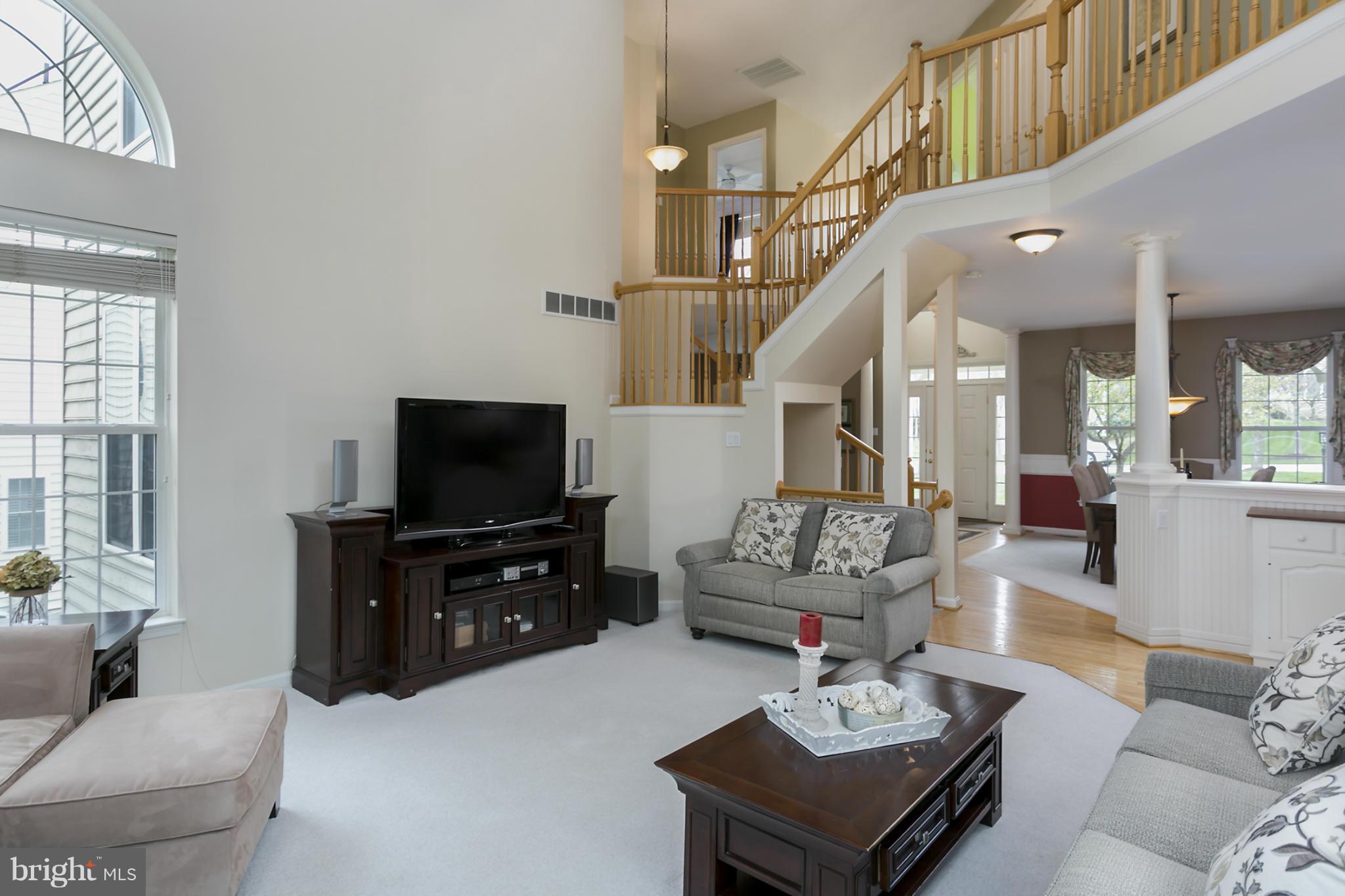 RIVER HILL - Residential