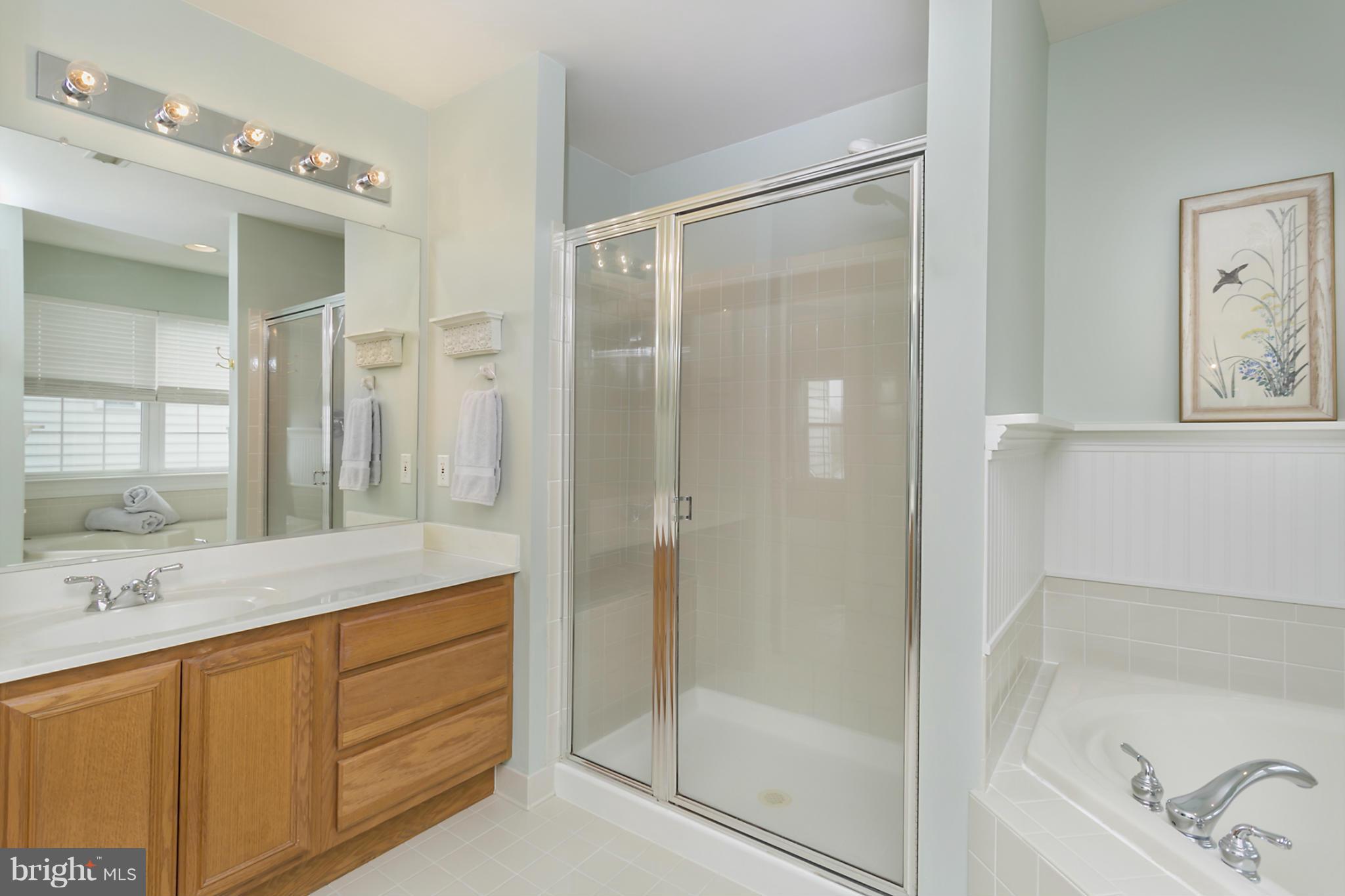 RIVER HILL - Residential