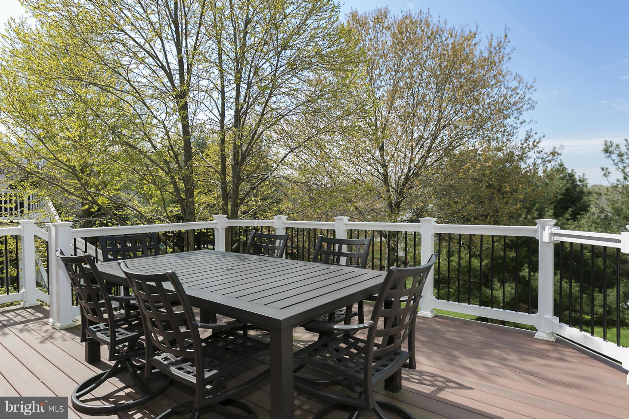 RIVER HILL - Residential