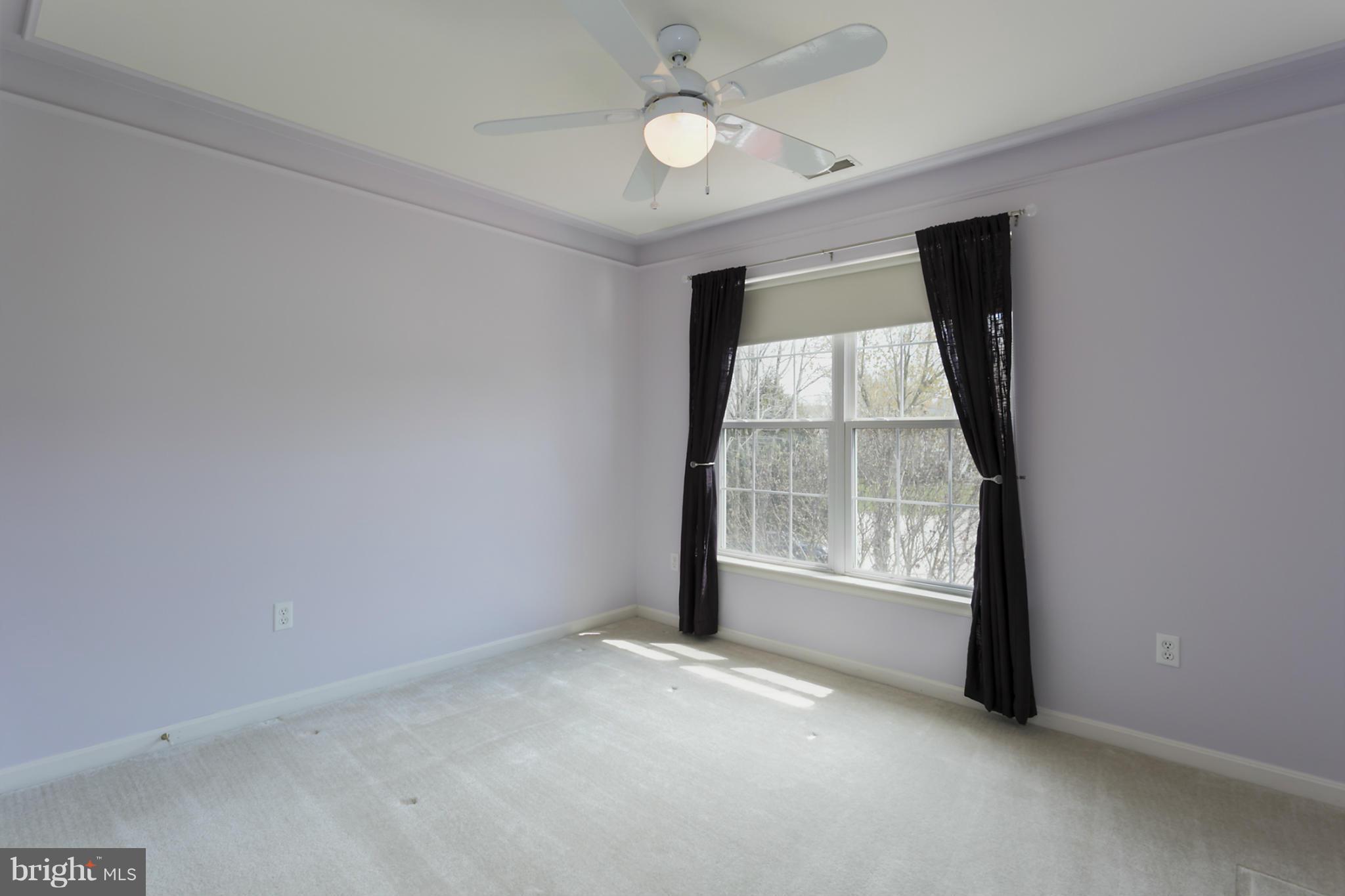 RIVER HILL - Residential