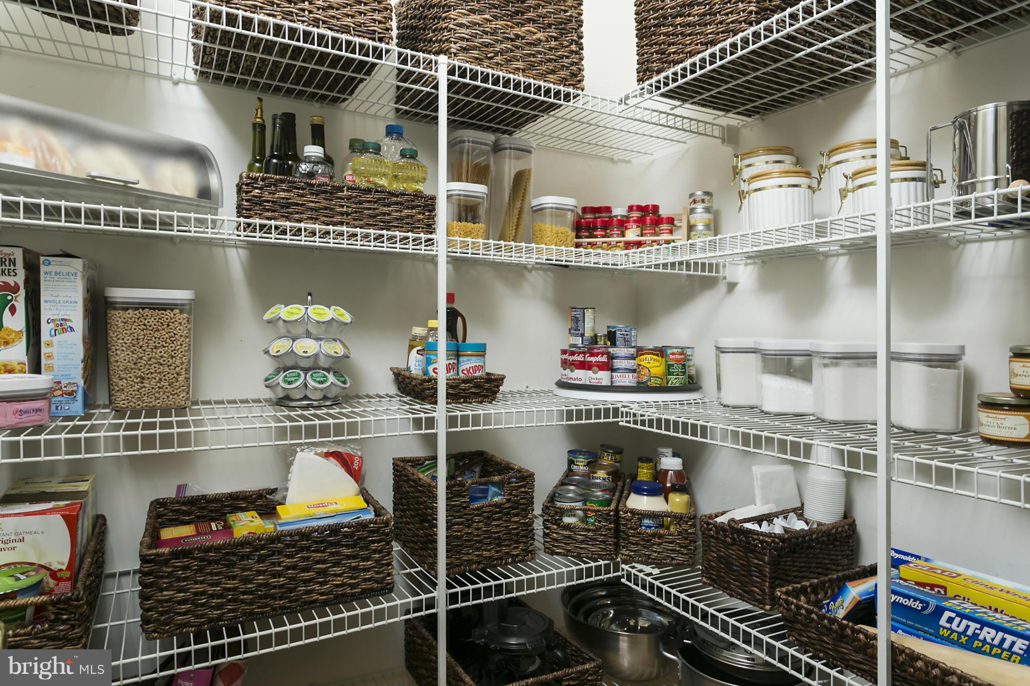 RIVER HILL - Residential