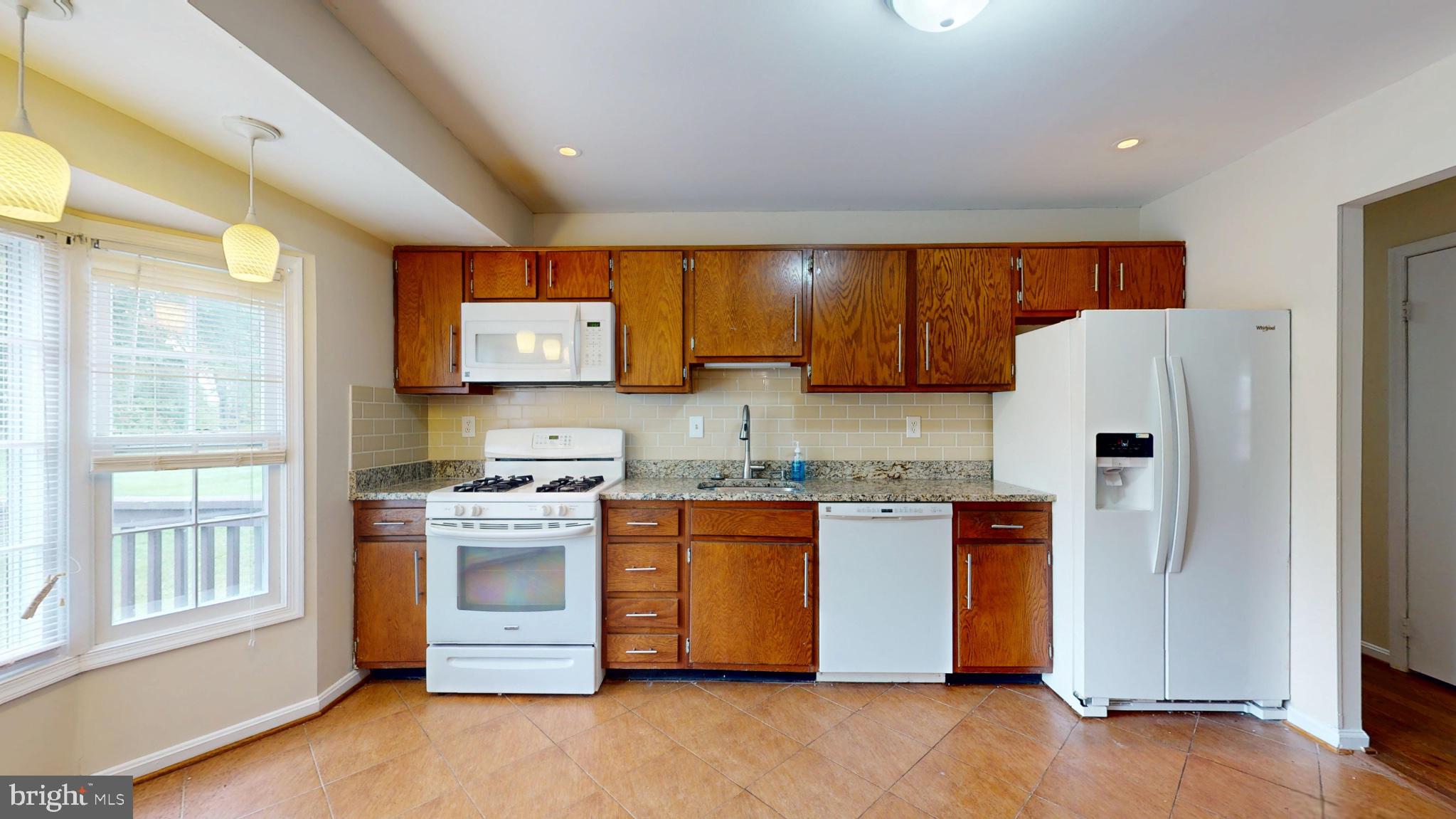5252 W BONIWOOD TURN