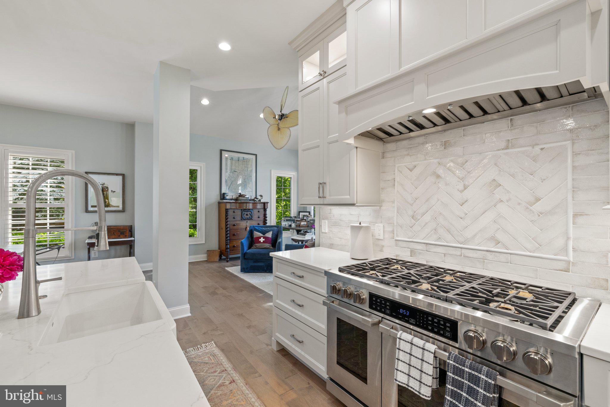 BEACON HILL - Residential