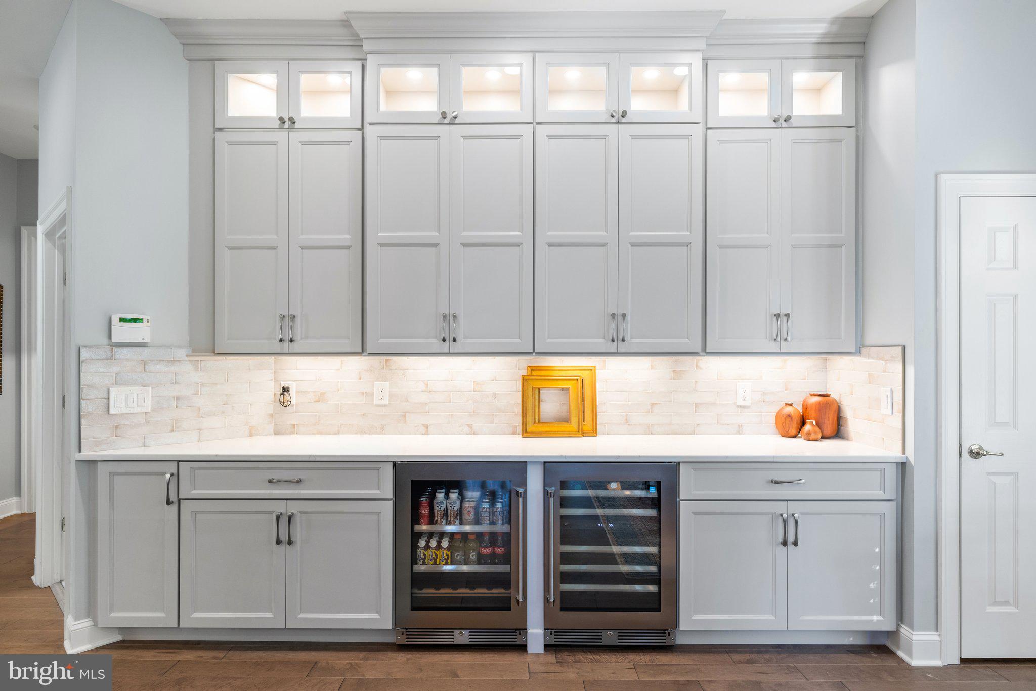 BEACON HILL - Residential