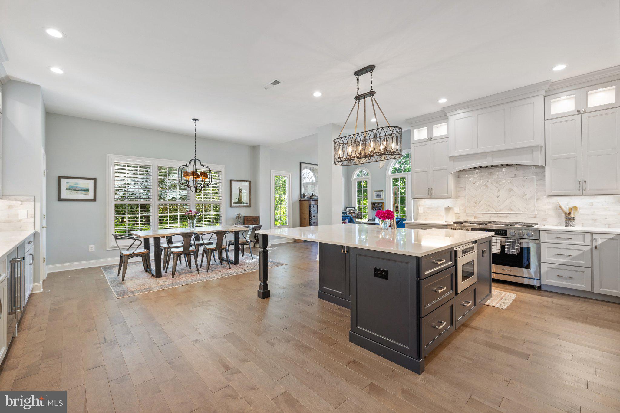 BEACON HILL - Residential