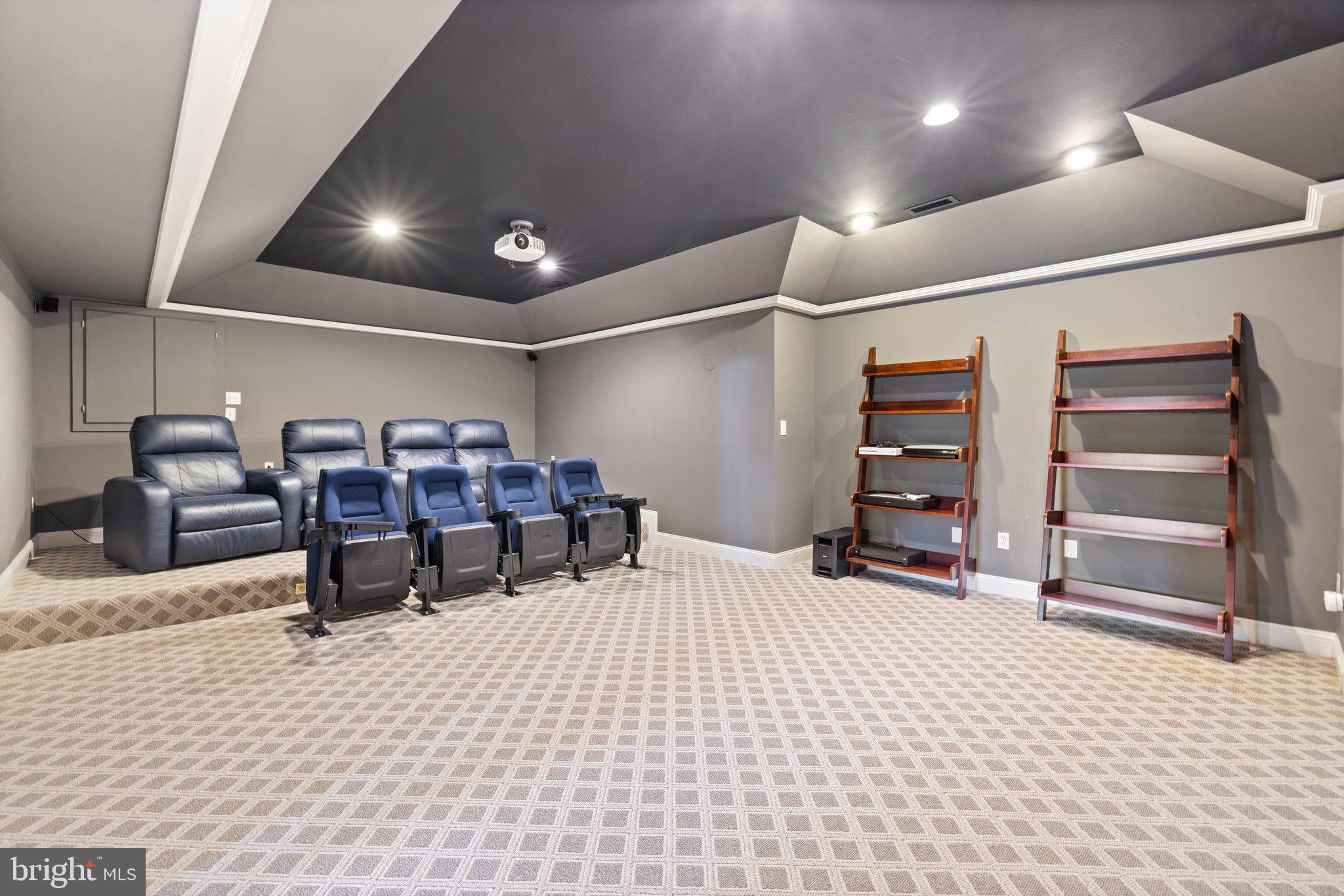 BEACON HILL - Residential