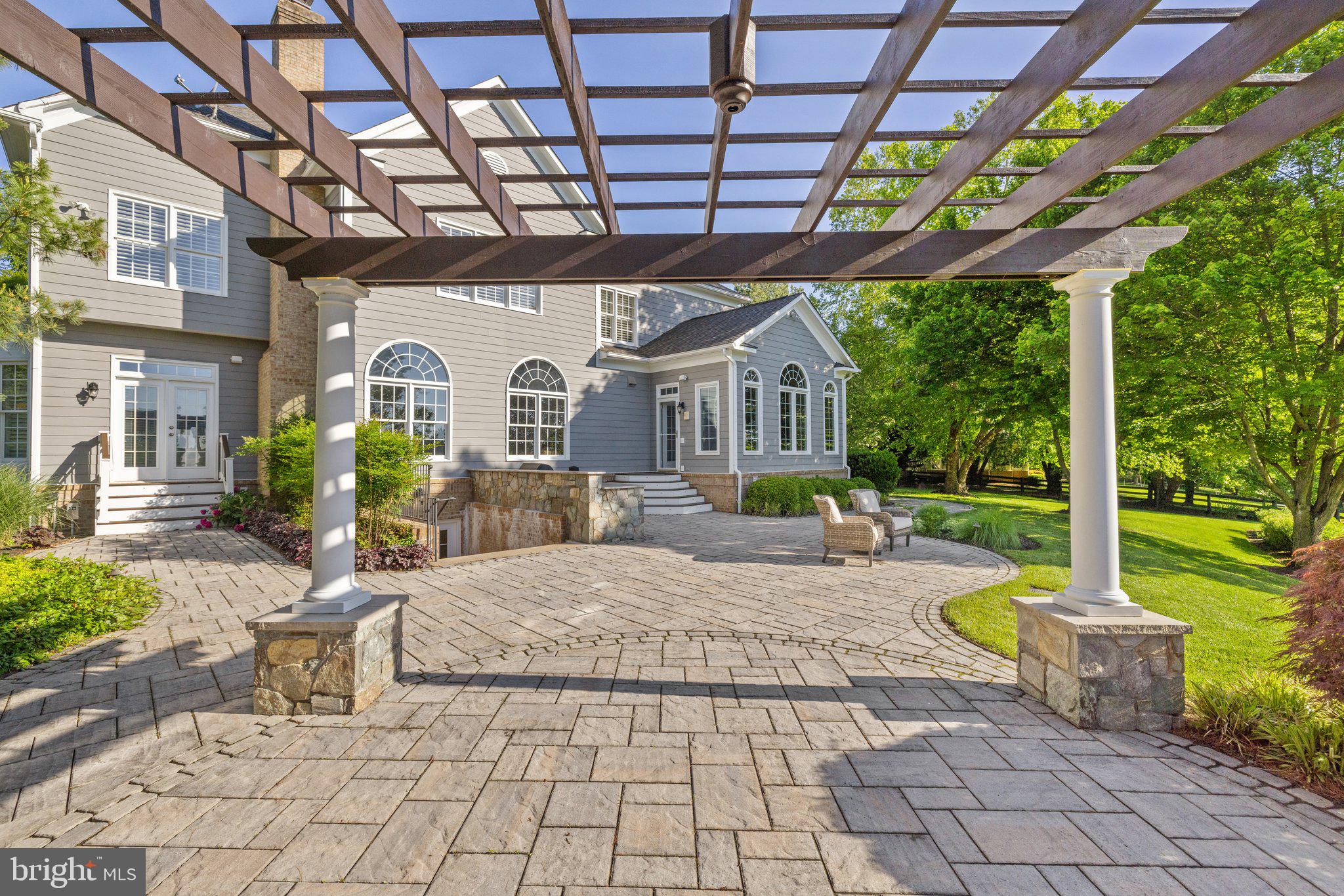 BEACON HILL - Residential