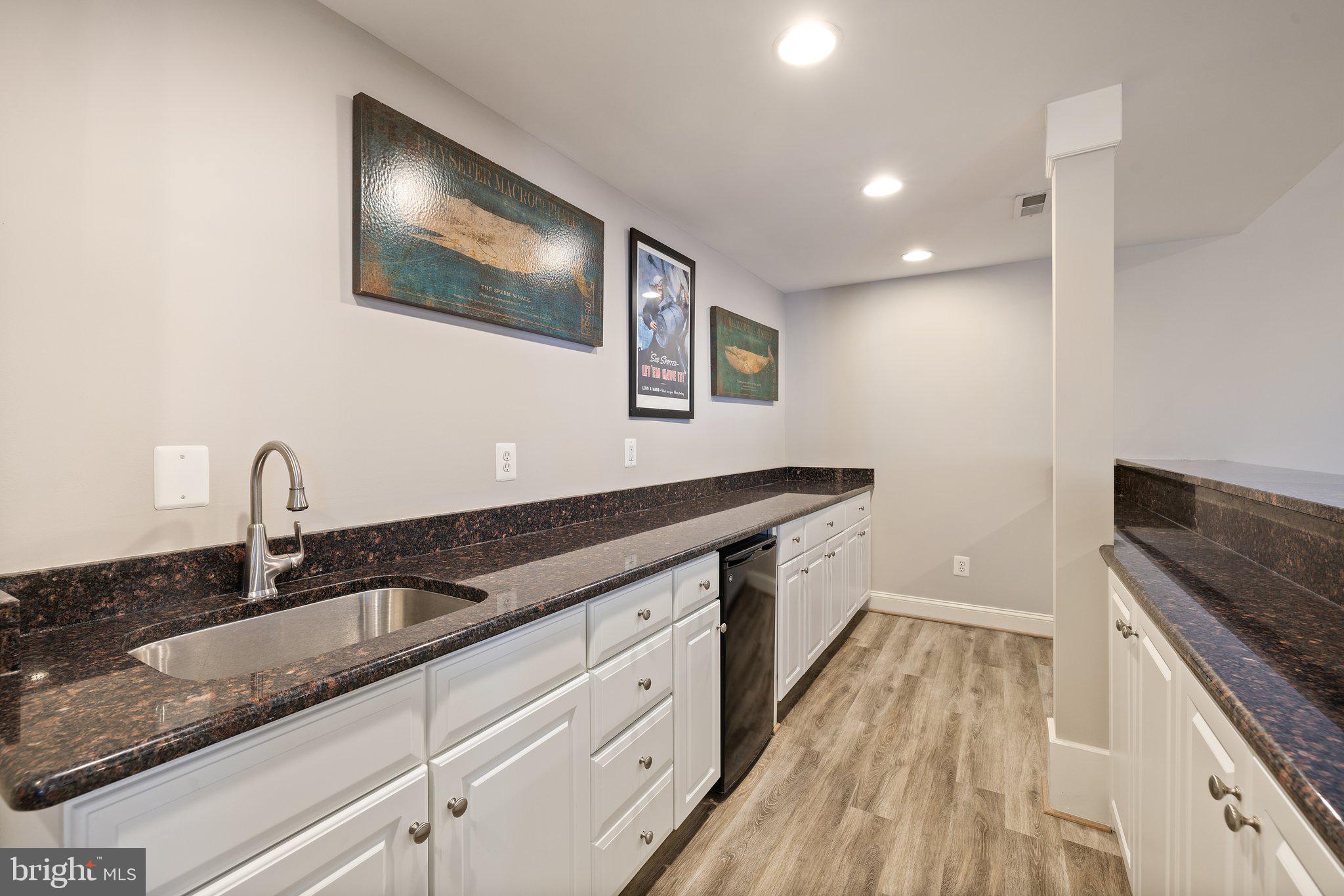 BEACON HILL - Residential