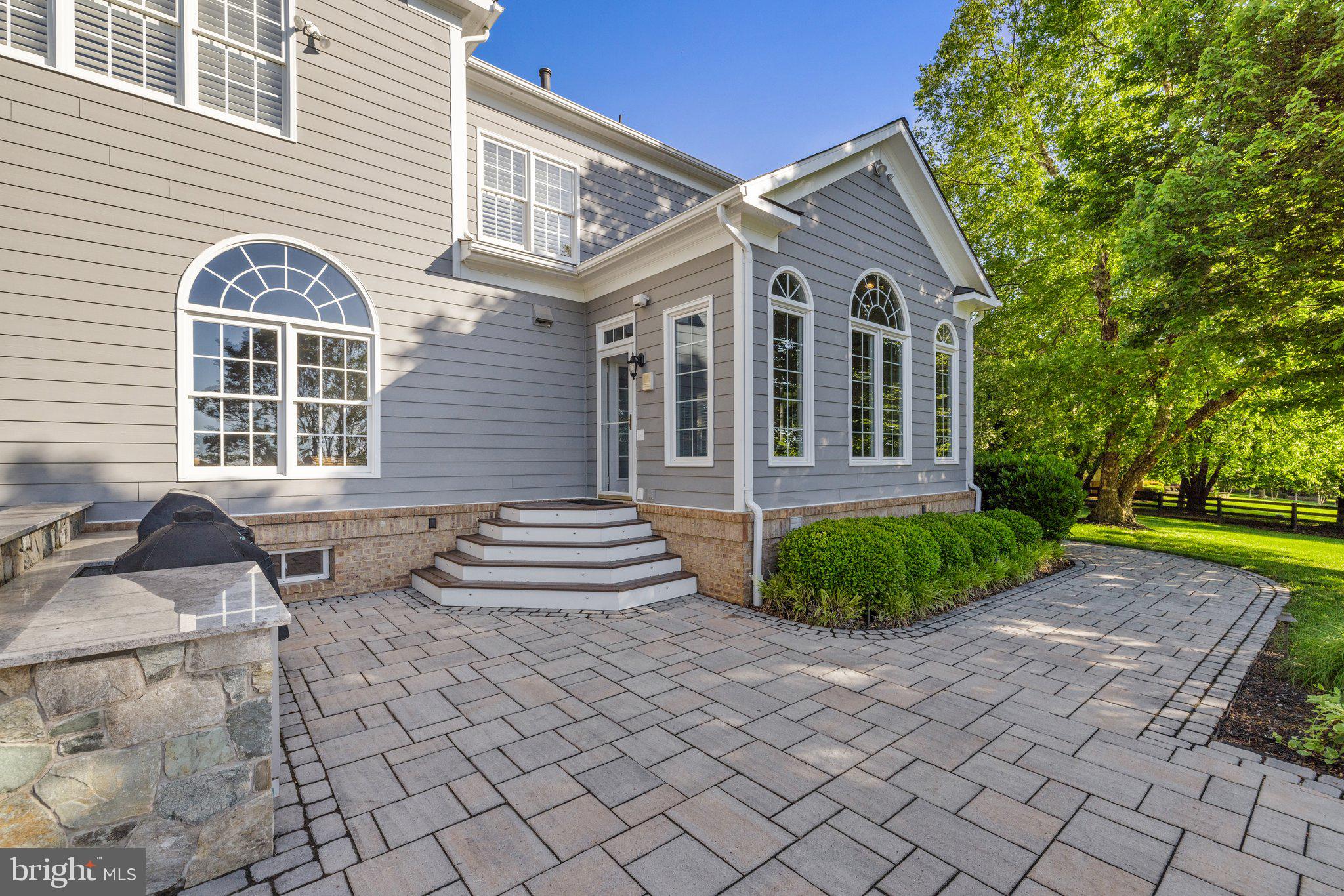 BEACON HILL - Residential