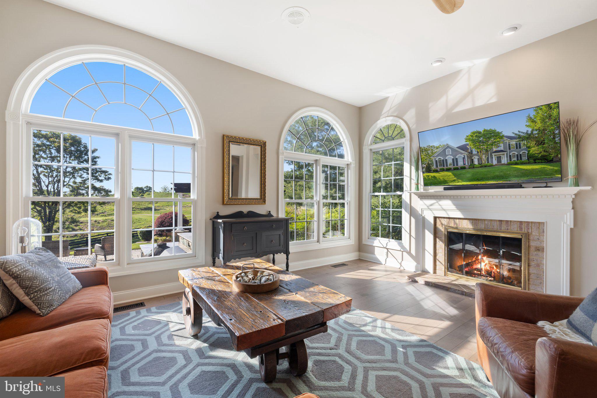 BEACON HILL - Residential