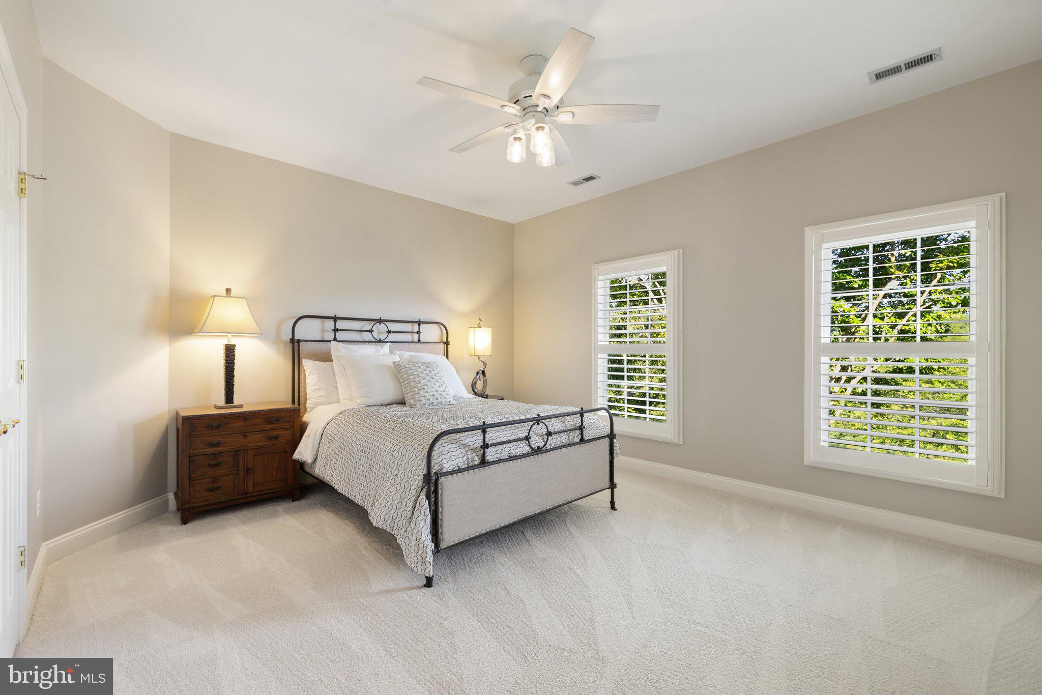 BEACON HILL - Residential