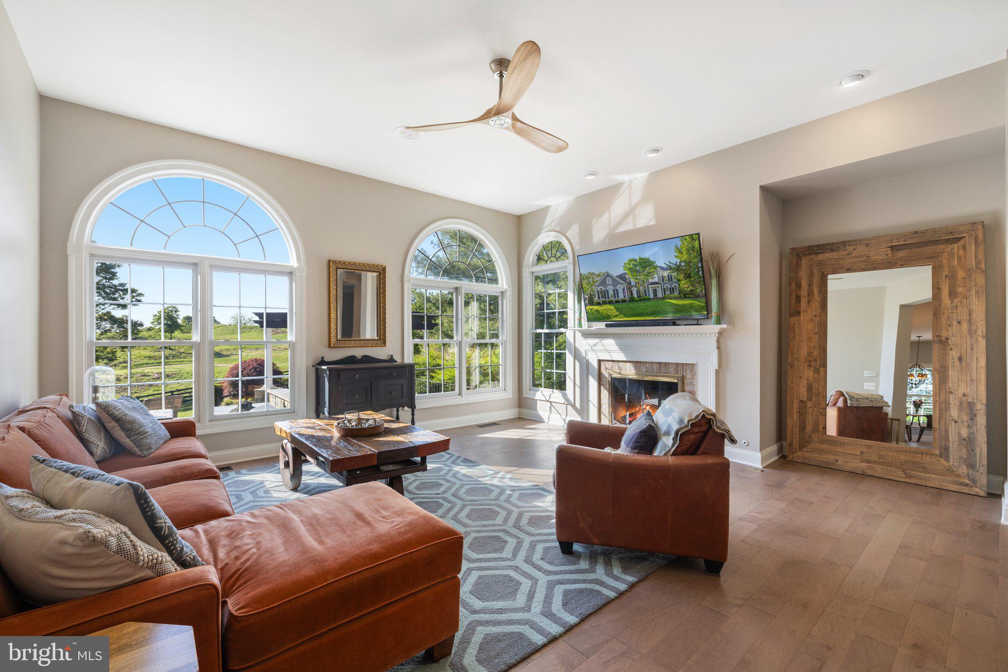 BEACON HILL - Residential