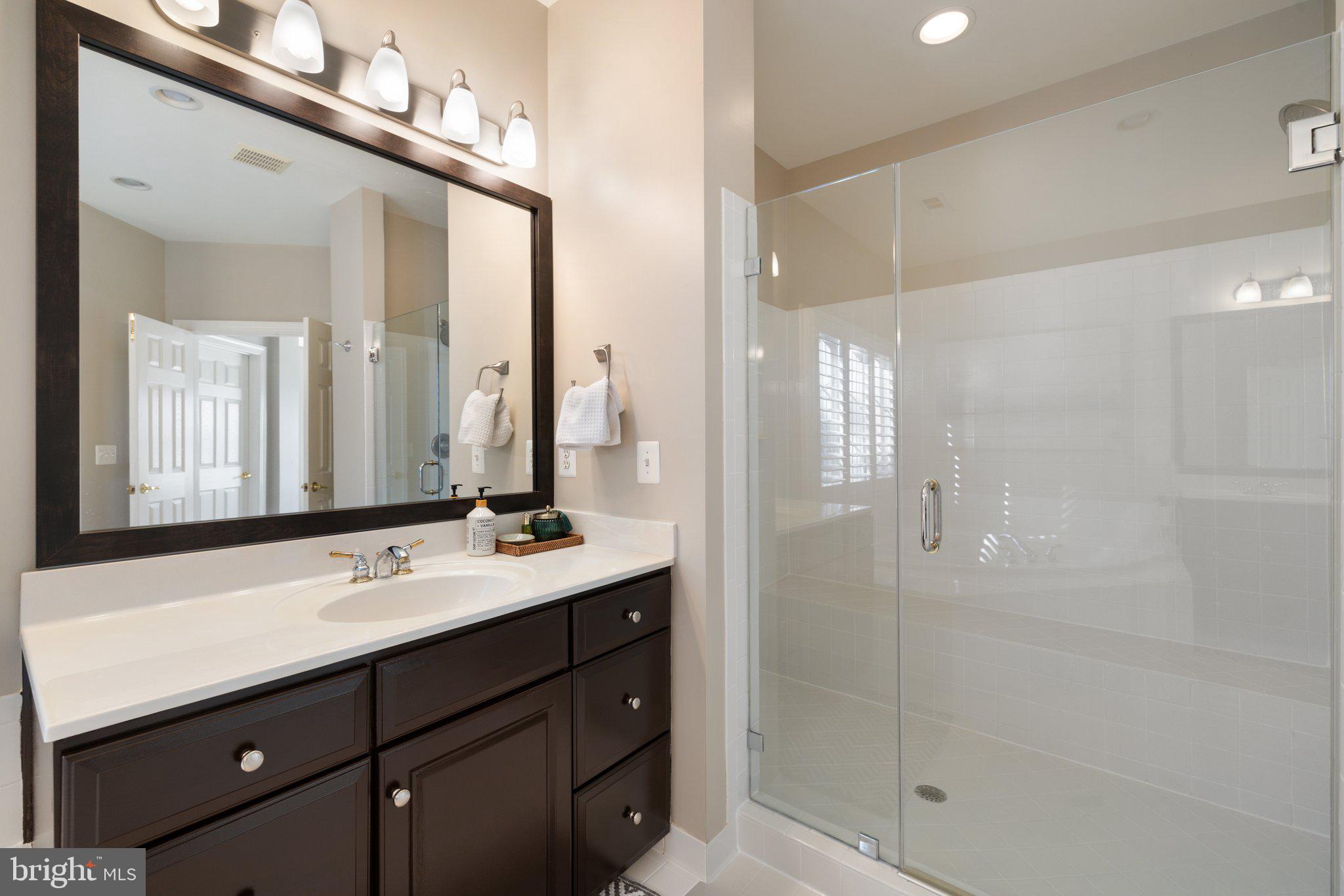 BEACON HILL - Residential