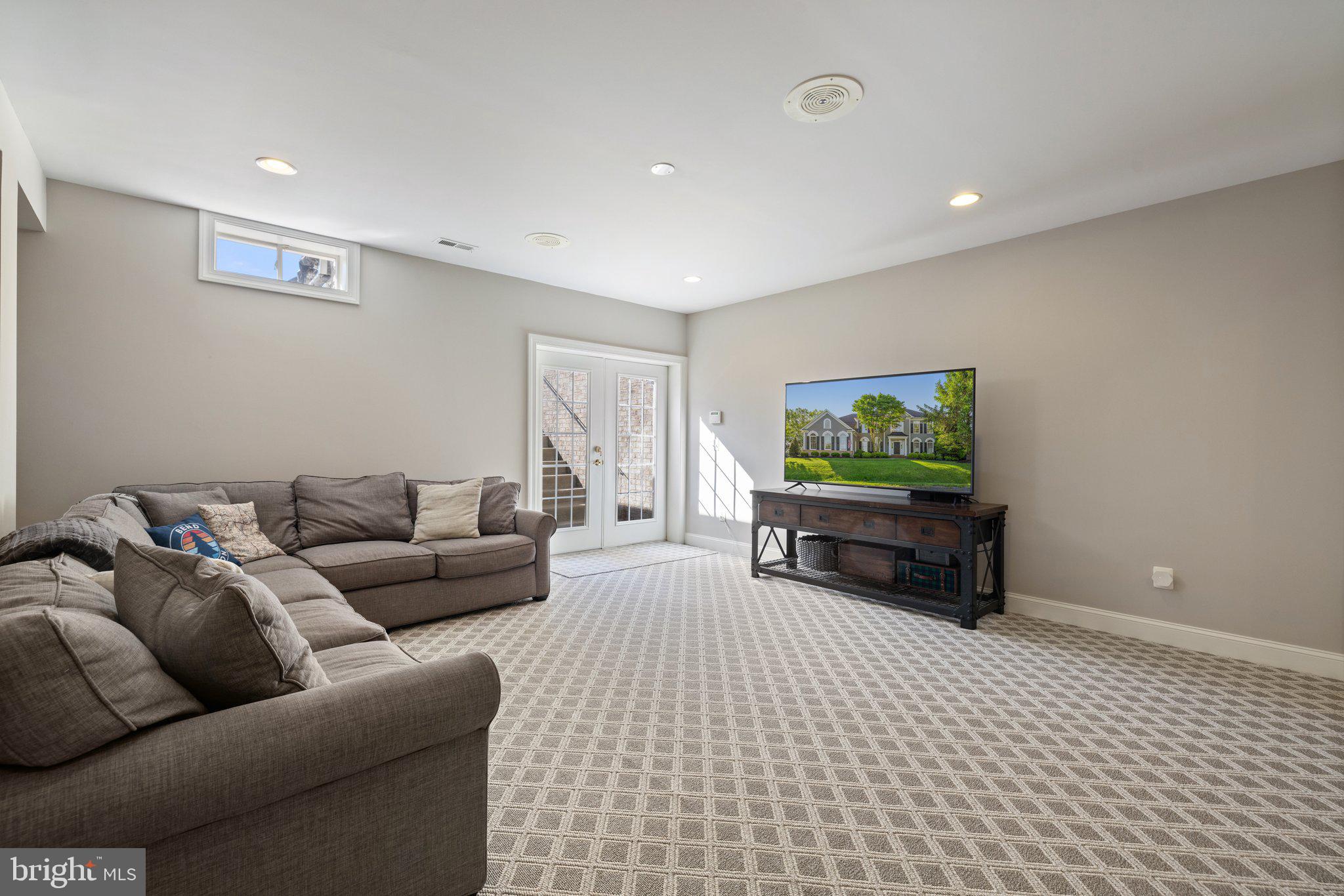 BEACON HILL - Residential