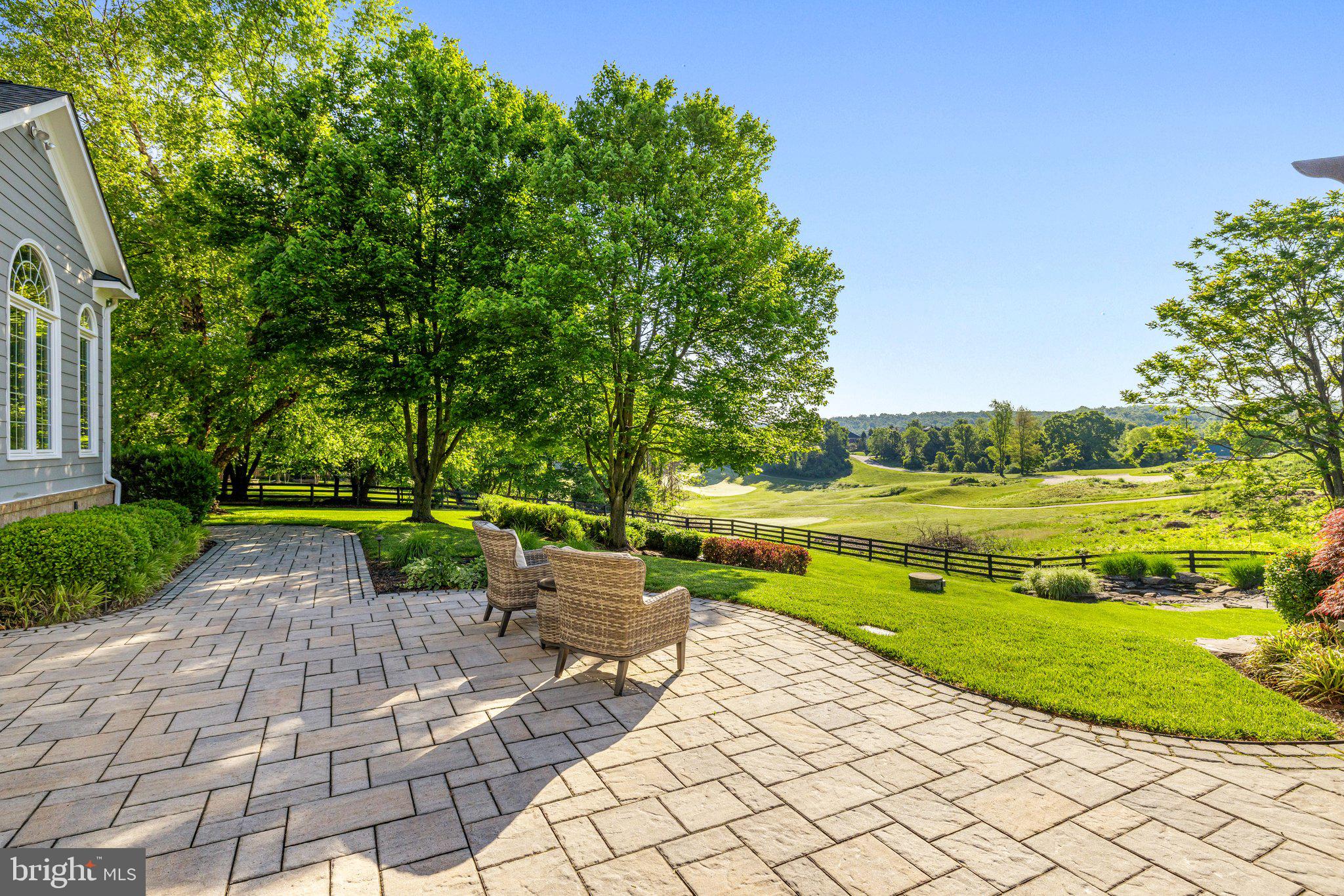 BEACON HILL - Residential