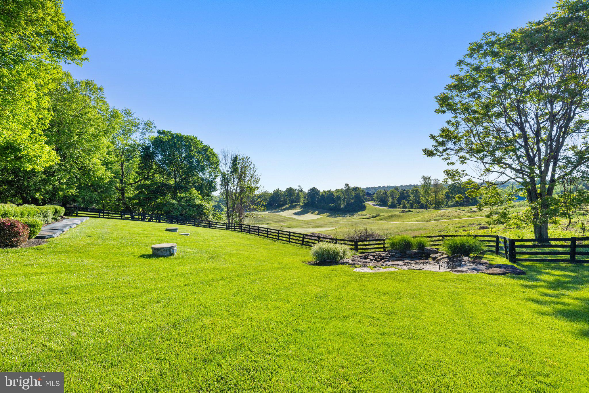 BEACON HILL - Residential