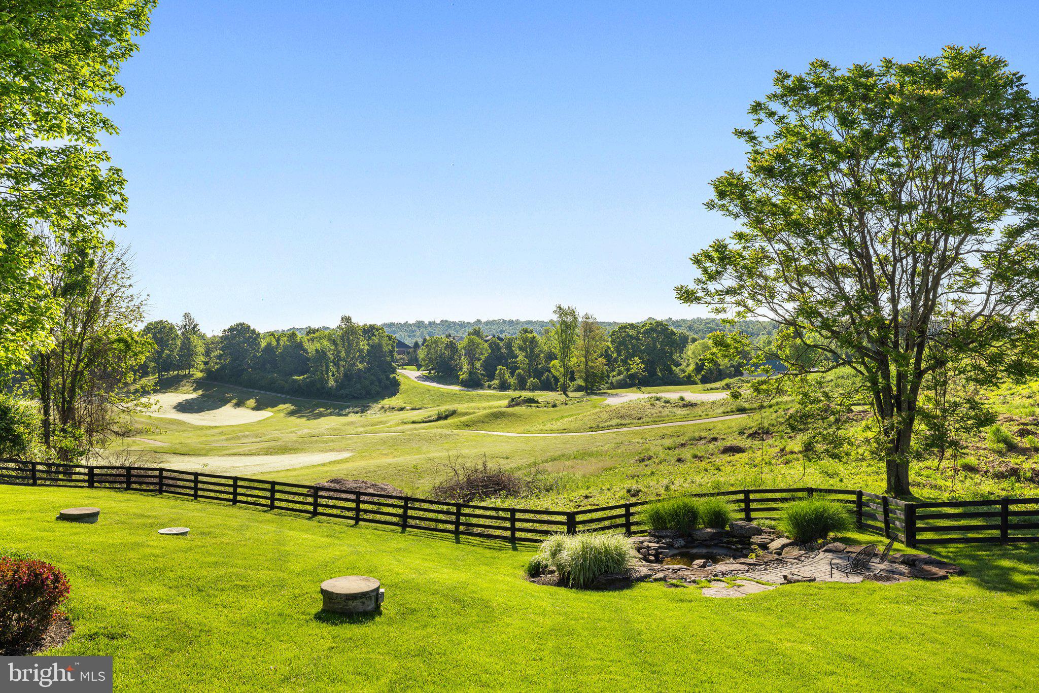 BEACON HILL - Residential