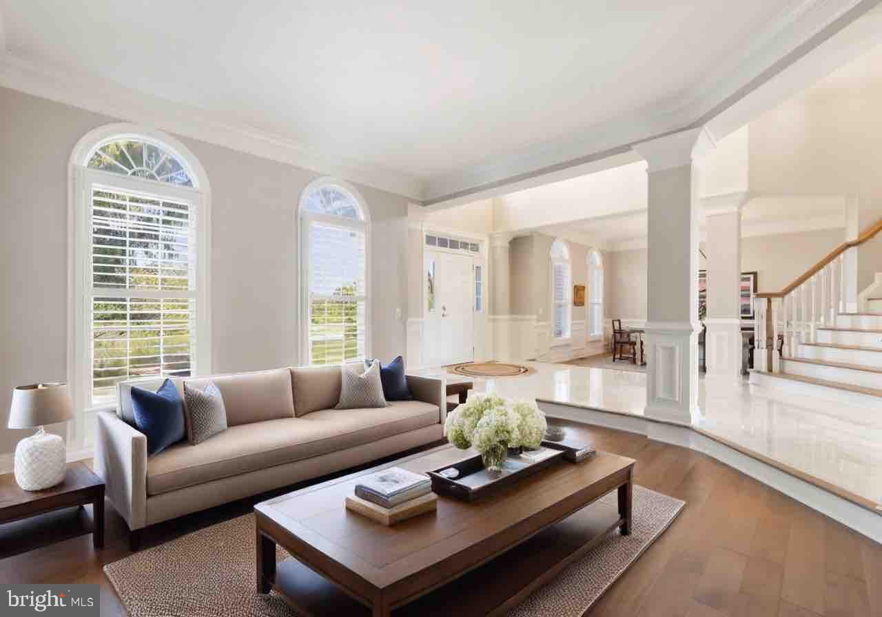 BEACON HILL - Residential