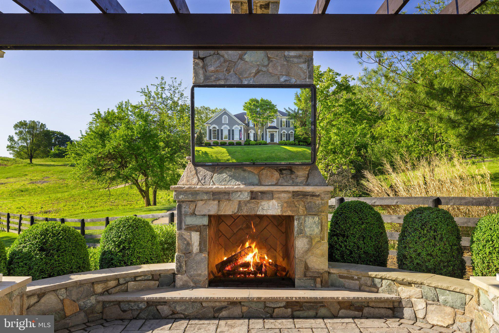 BEACON HILL - Residential