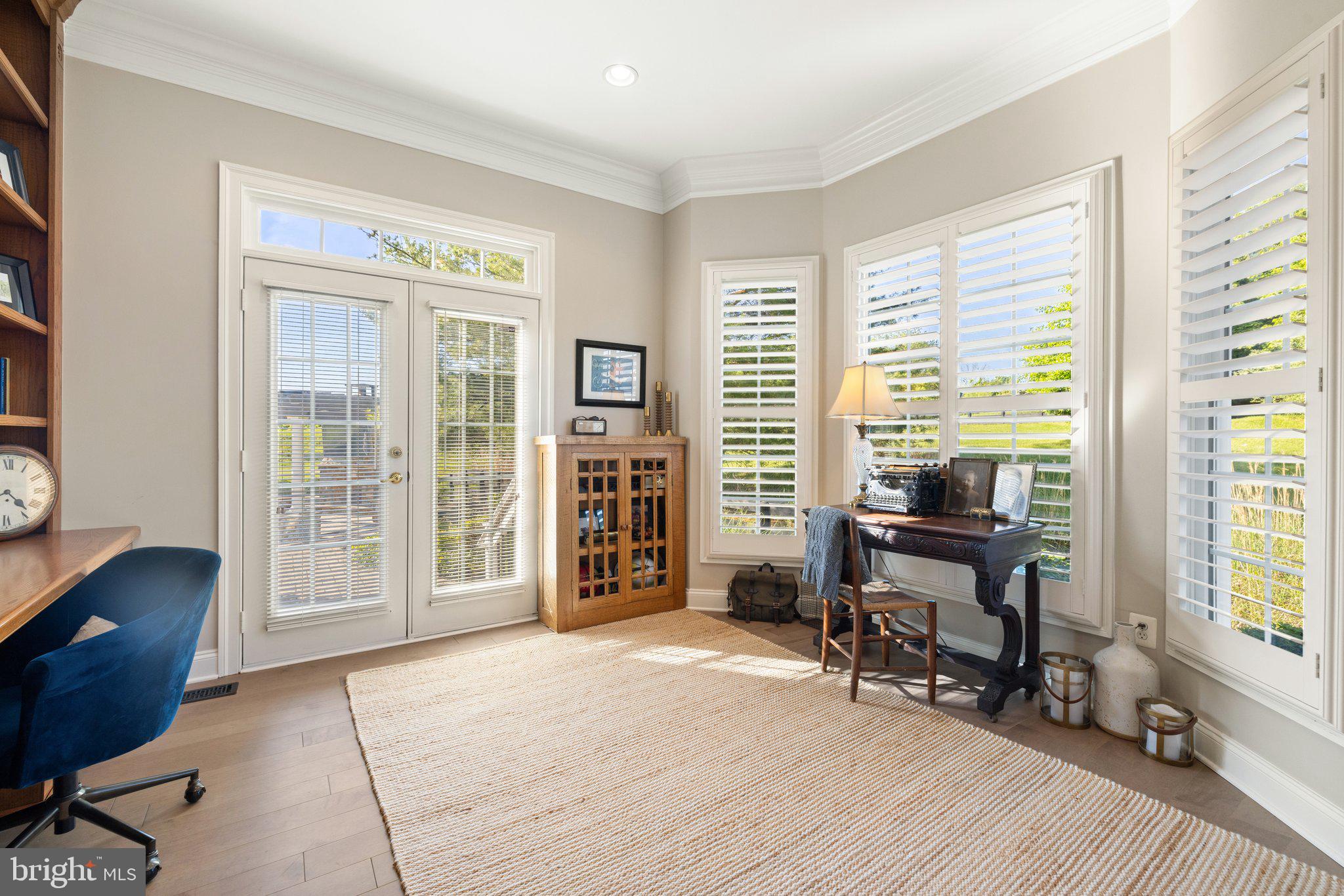 BEACON HILL - Residential