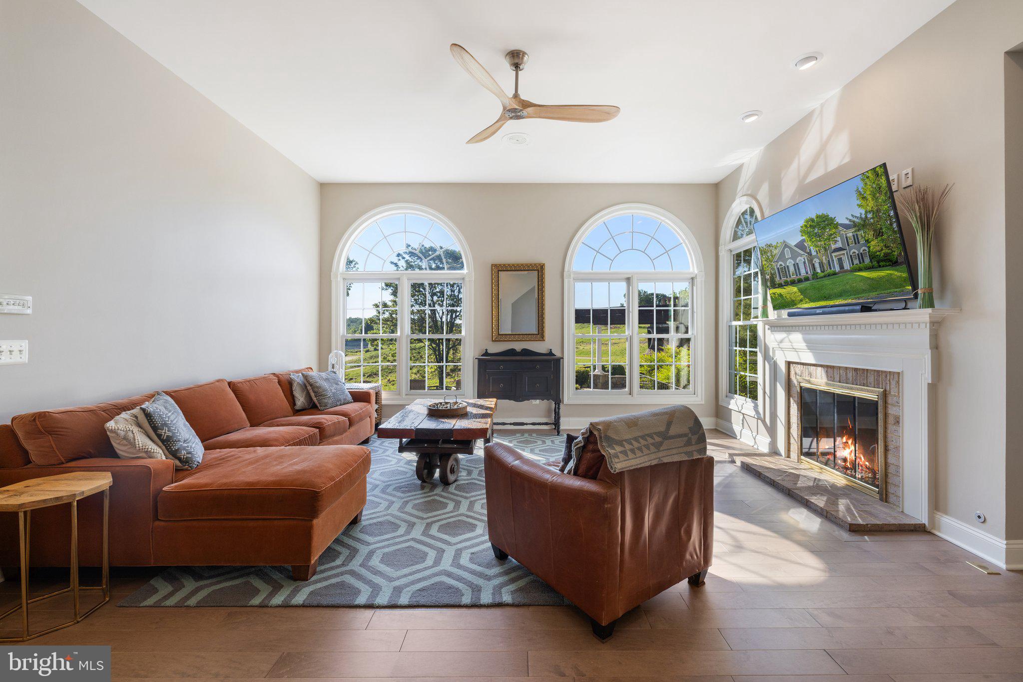 BEACON HILL - Residential