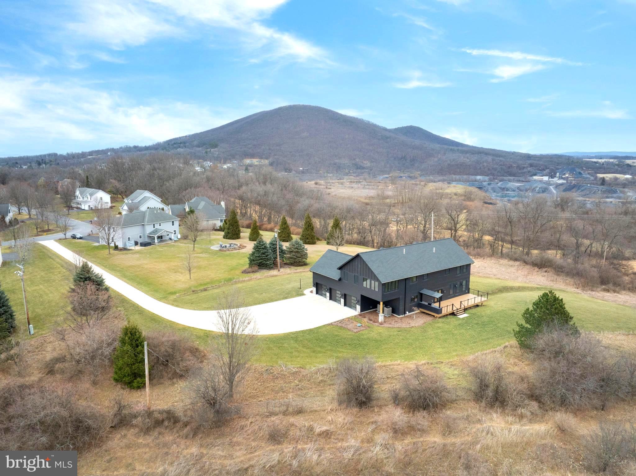 OAK GROVE - Residential