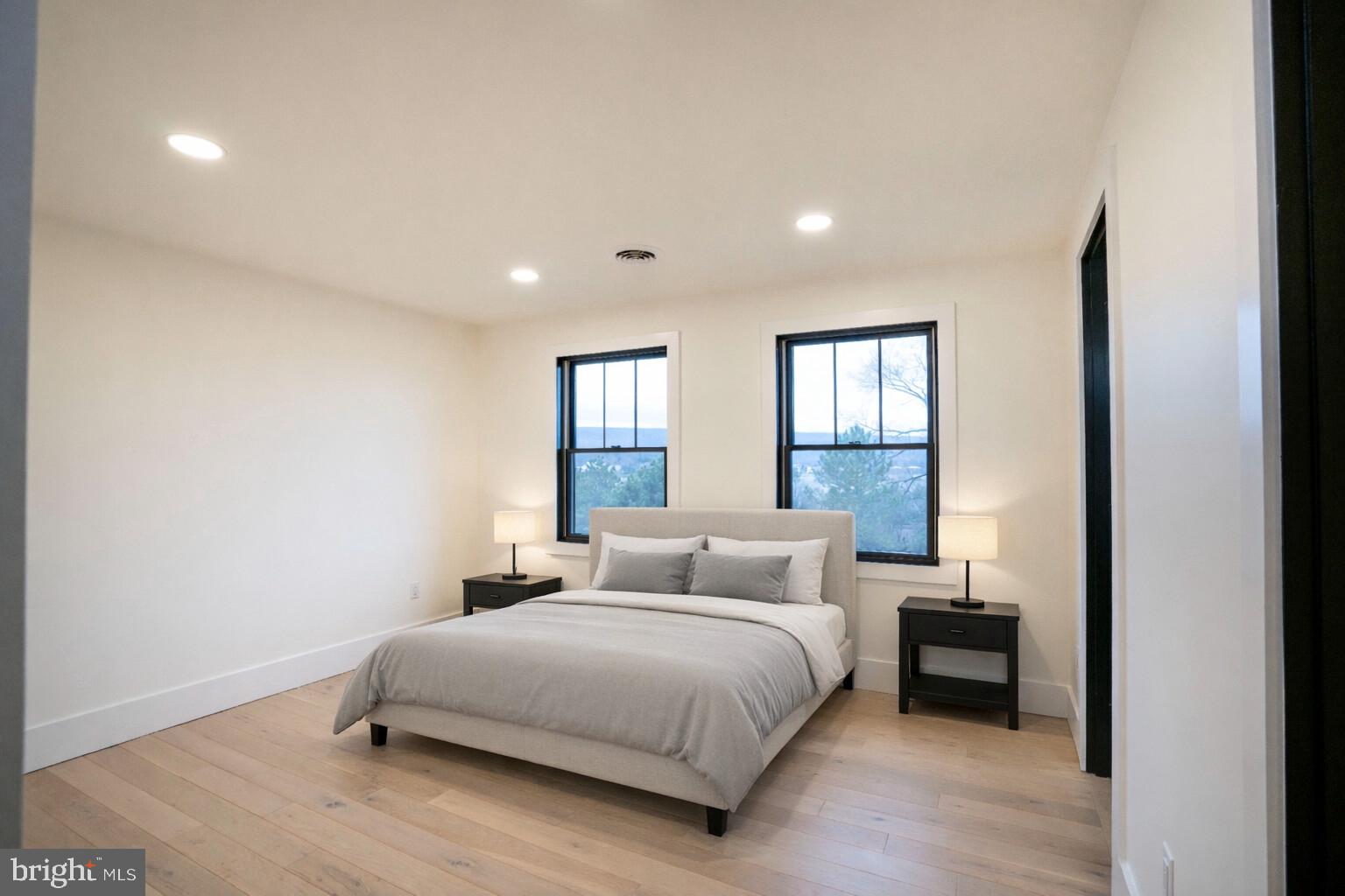 OAK GROVE - Residential