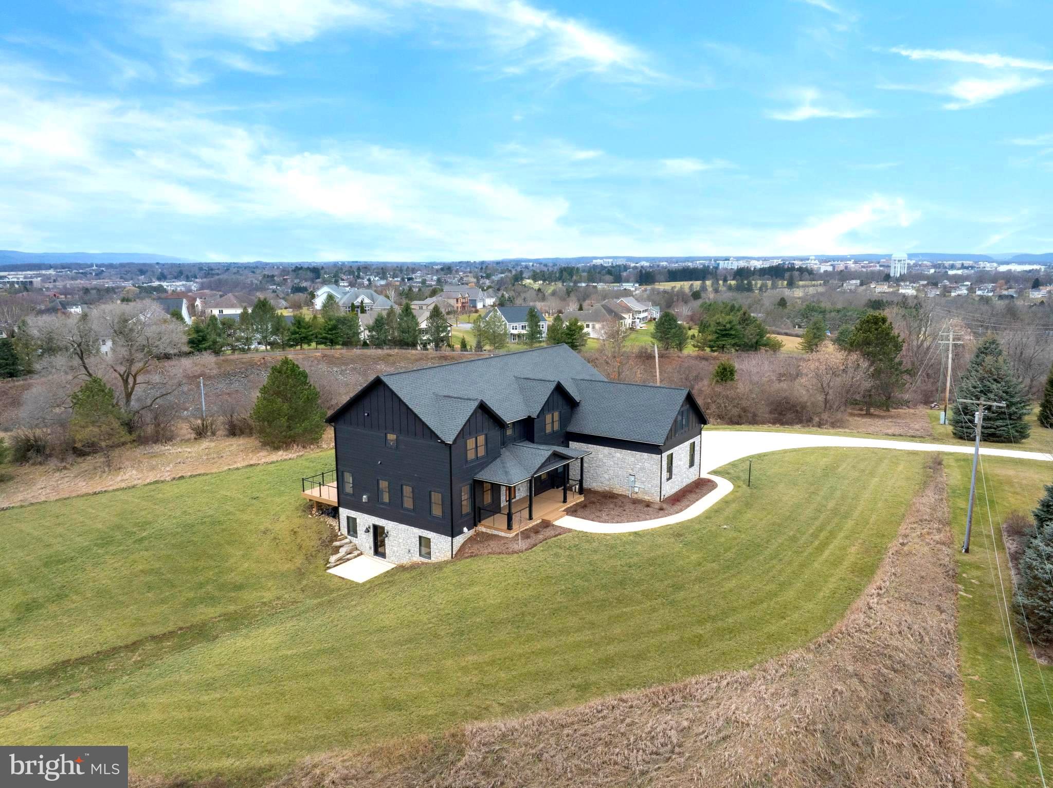 OAK GROVE - Residential