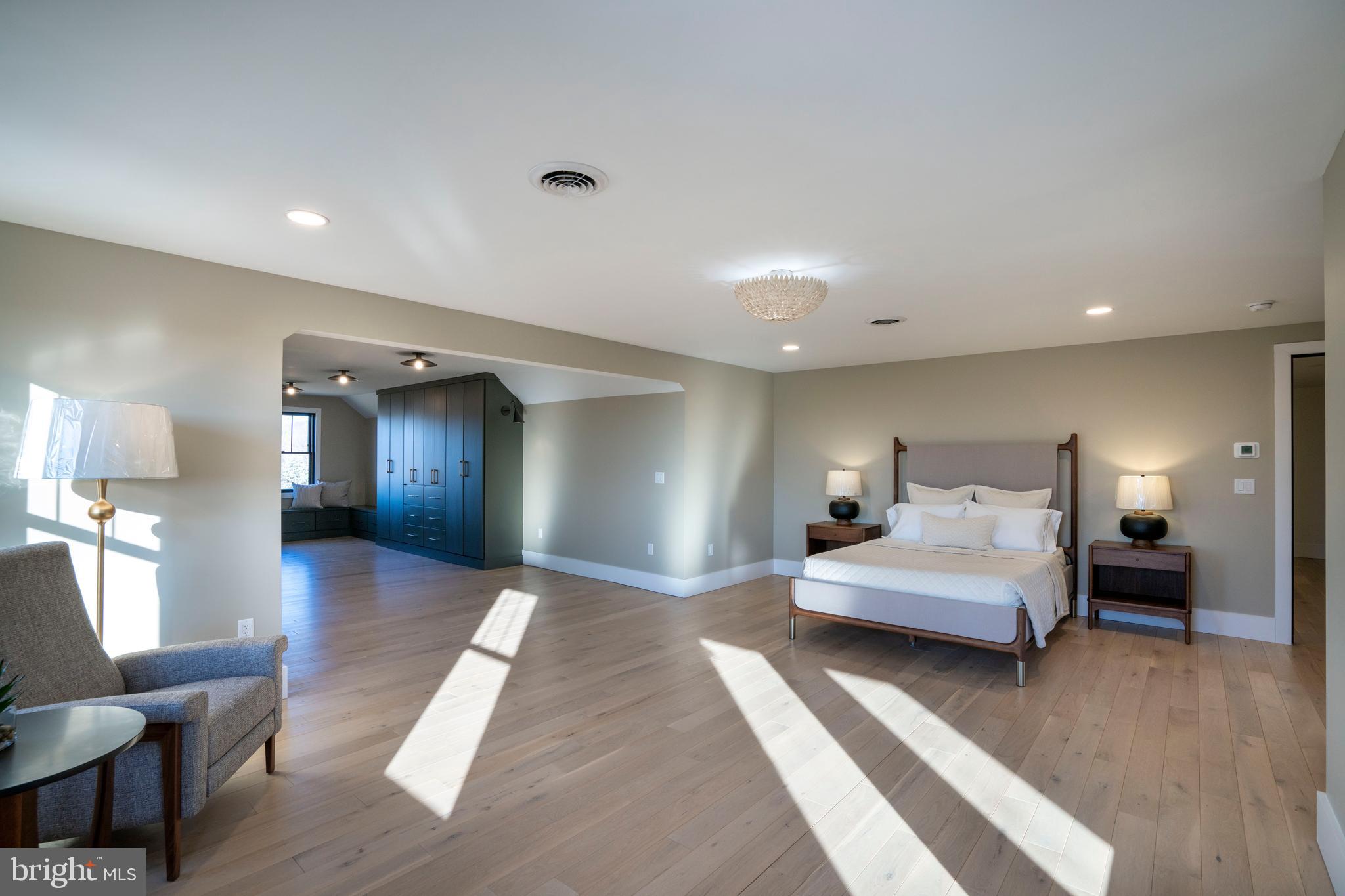 OAK GROVE - Residential