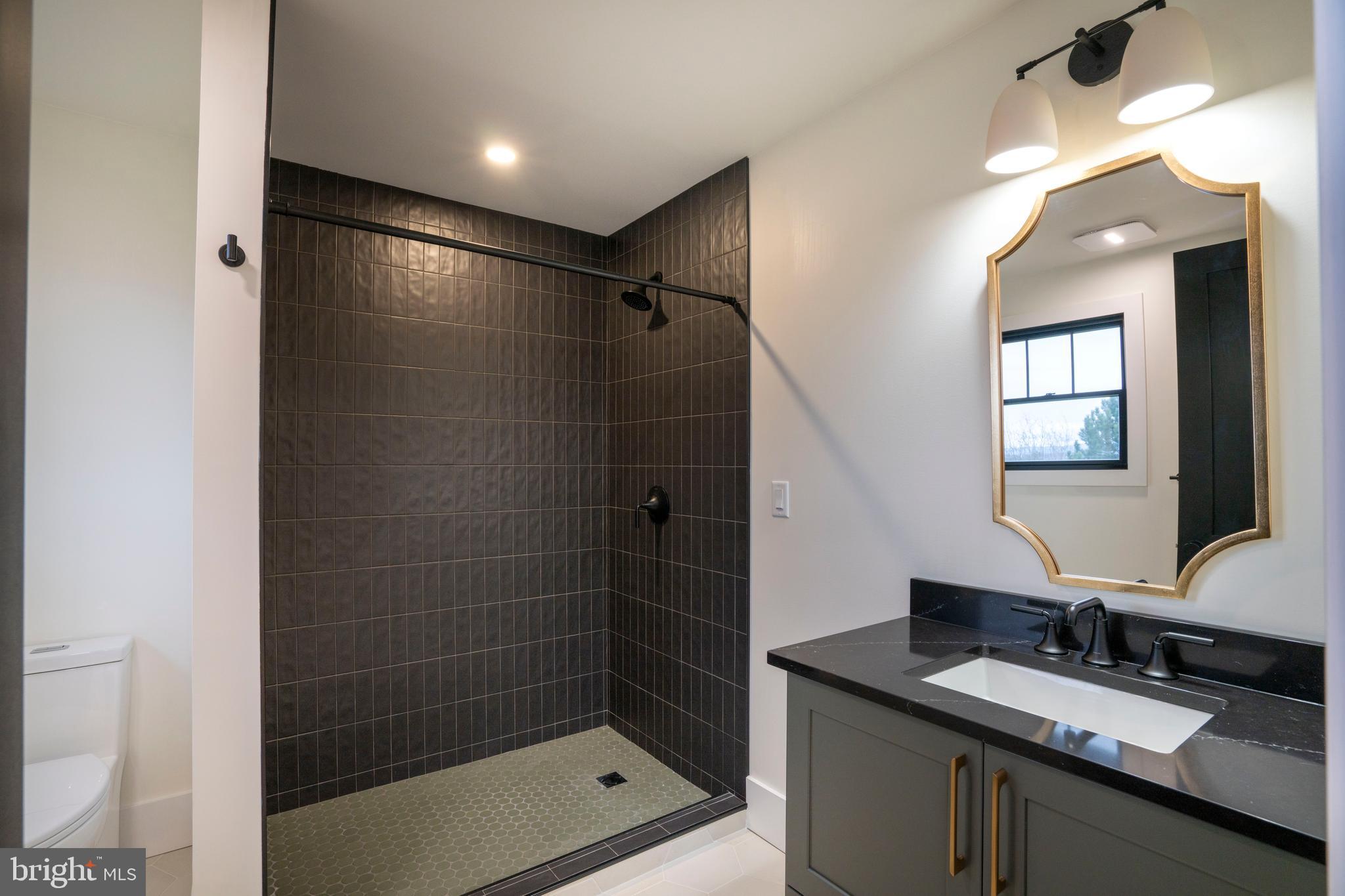 OAK GROVE - Residential