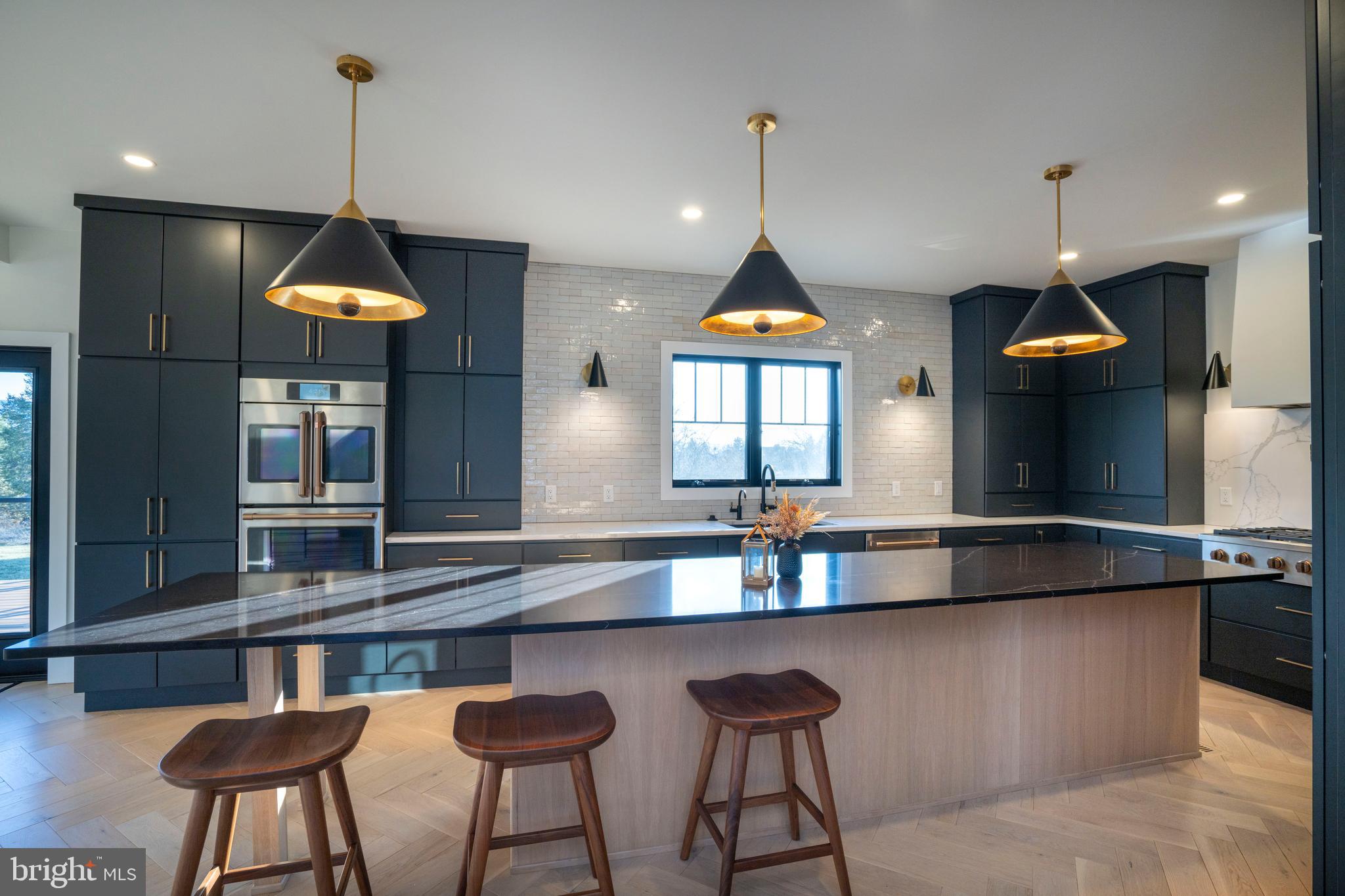 OAK GROVE - Residential