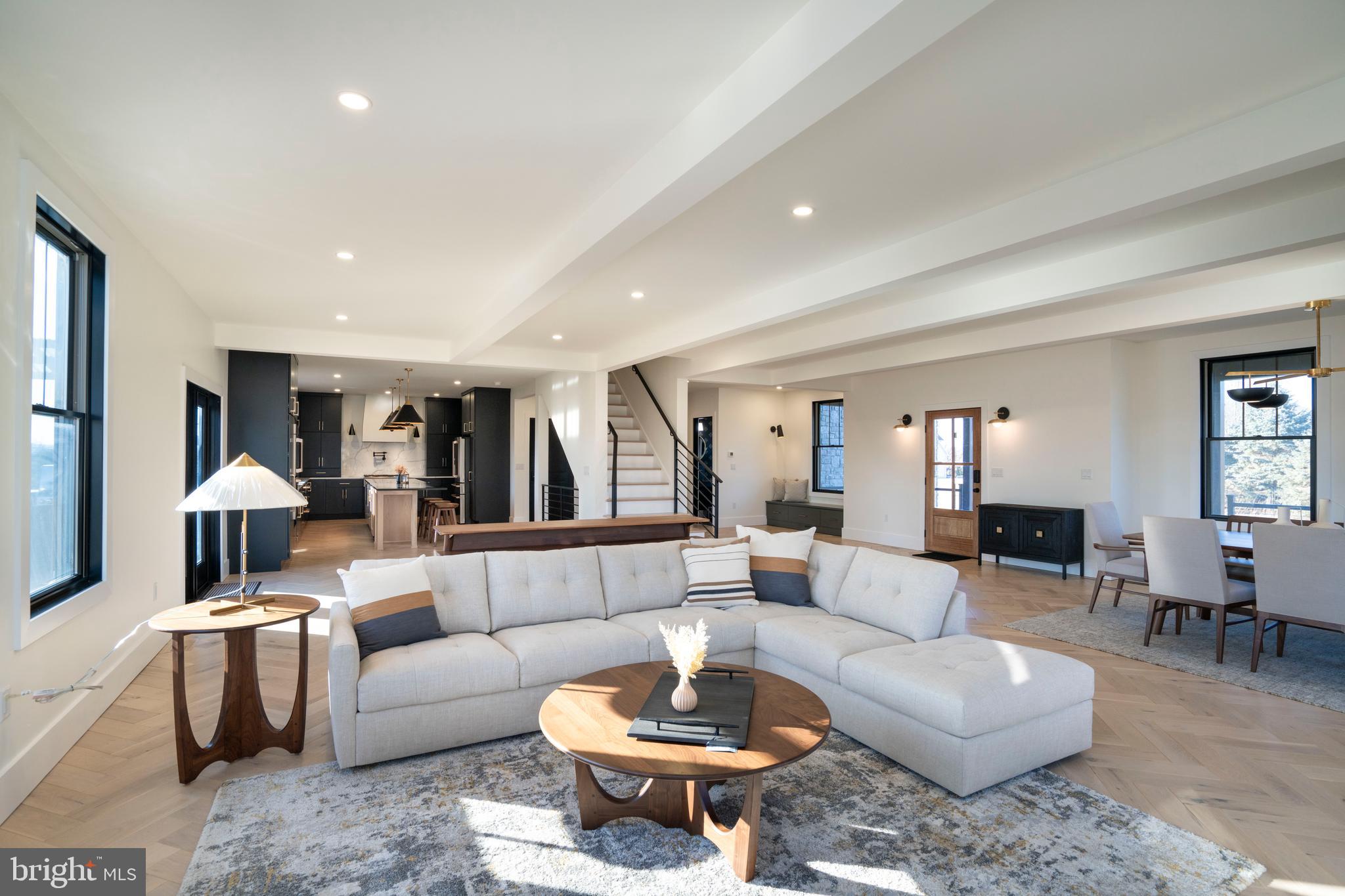 OAK GROVE - Residential