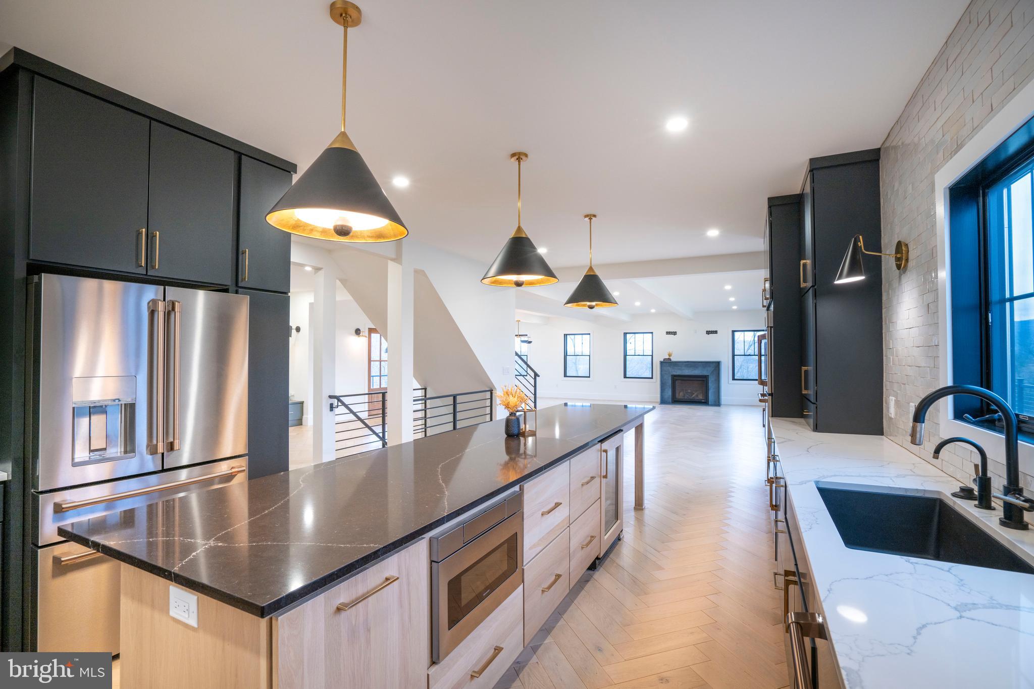 OAK GROVE - Residential