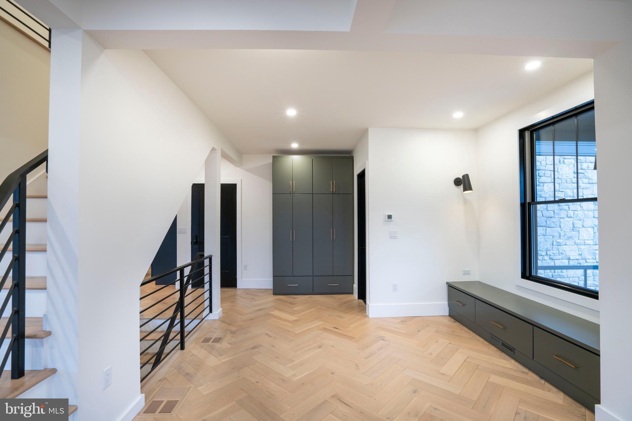 OAK GROVE - Residential