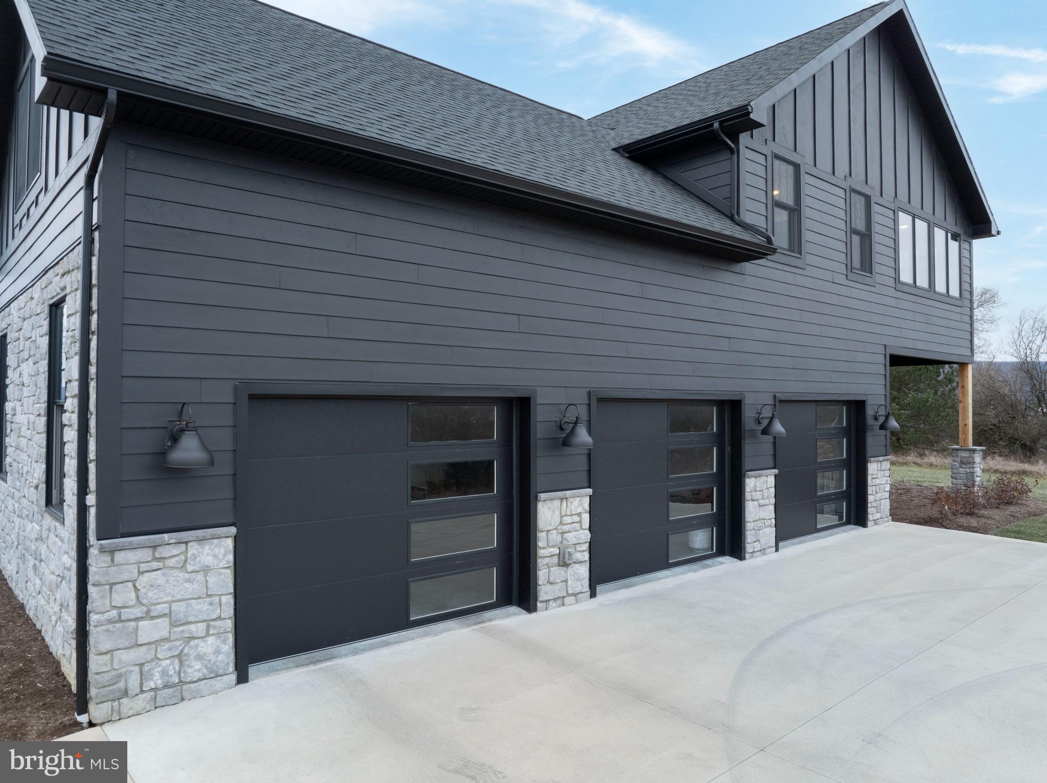 OAK GROVE - Residential